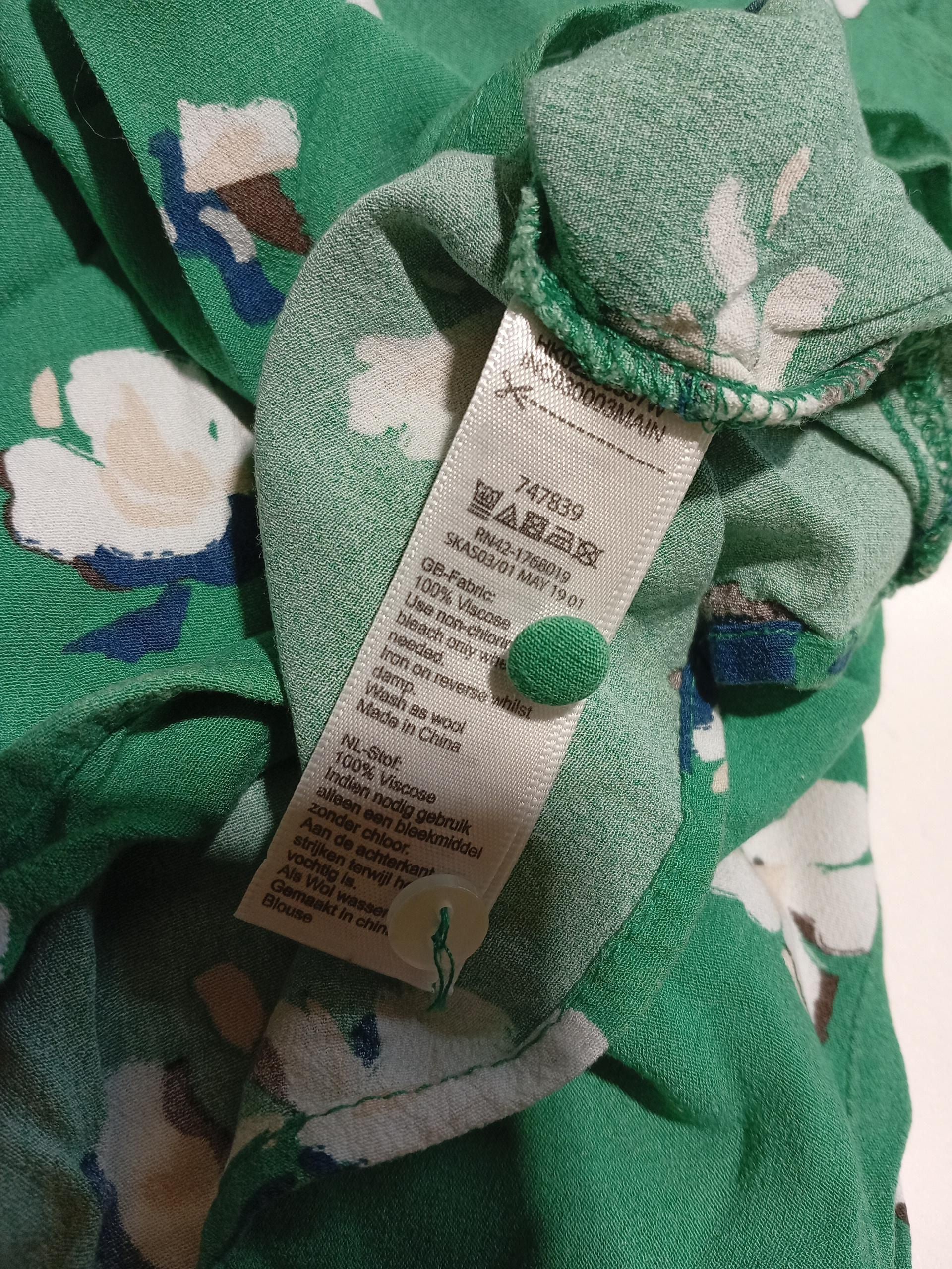 Monsoon Women's Shirt UK 20 Green Floral 100% Viscose Long Sleeve V-Neck Basic - Image 7