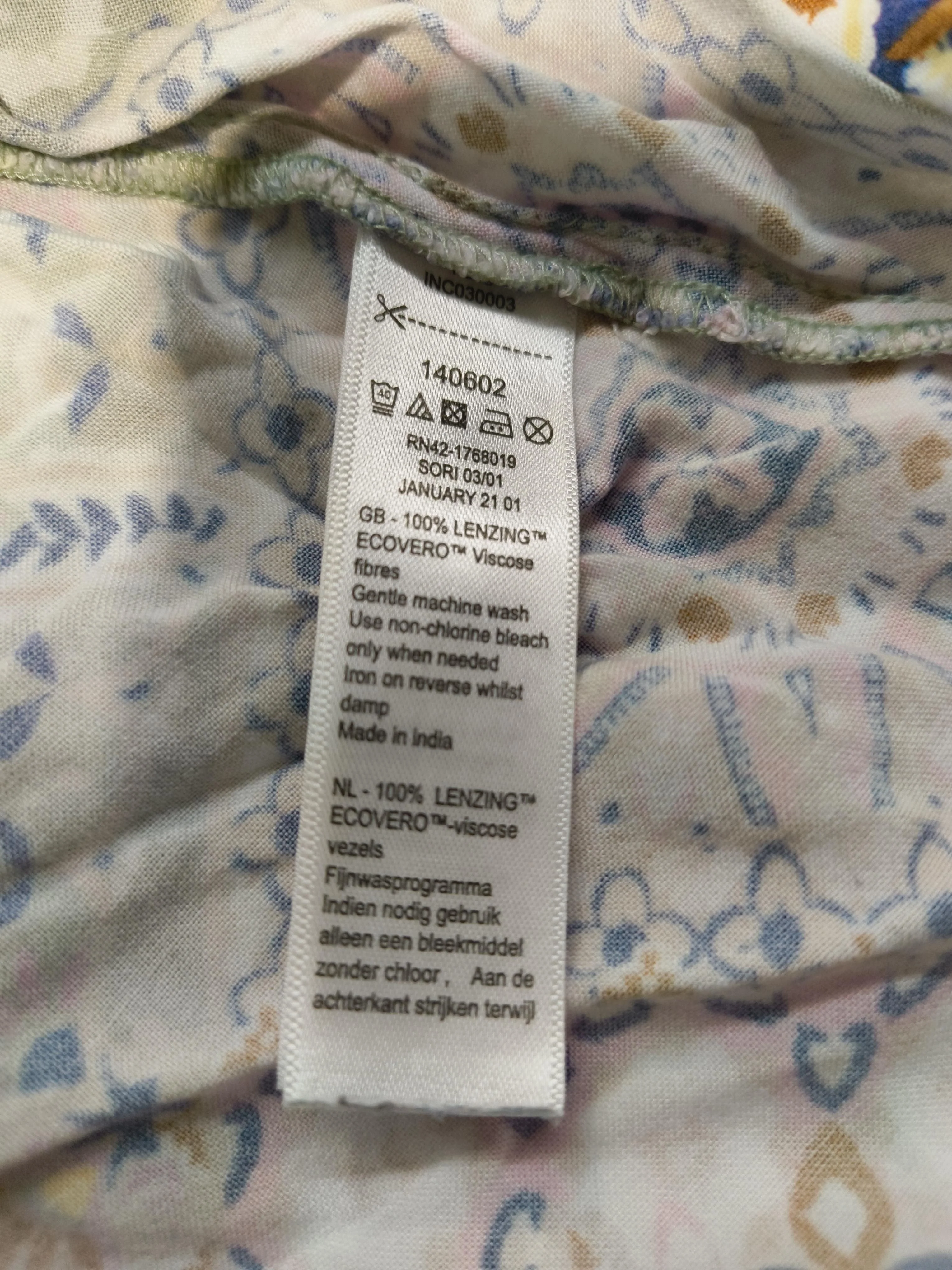 Monsoon Women's Top M Multi Geometric 100% Viscose Sleeveless V-Neck Basic - Image 6