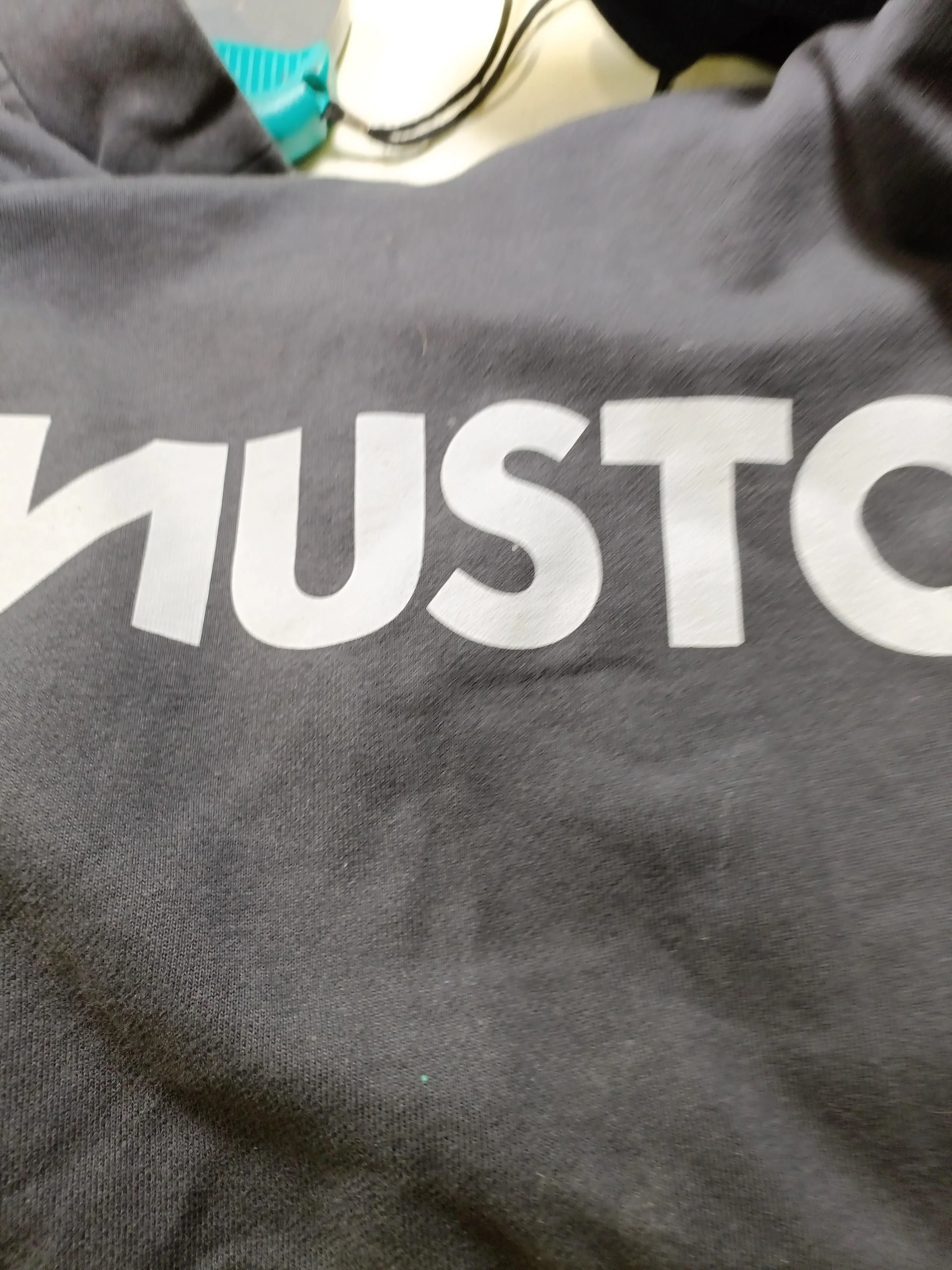 Musto Men's Hoodie M Black Graphic 100% Cotton Pullover - Image 6
