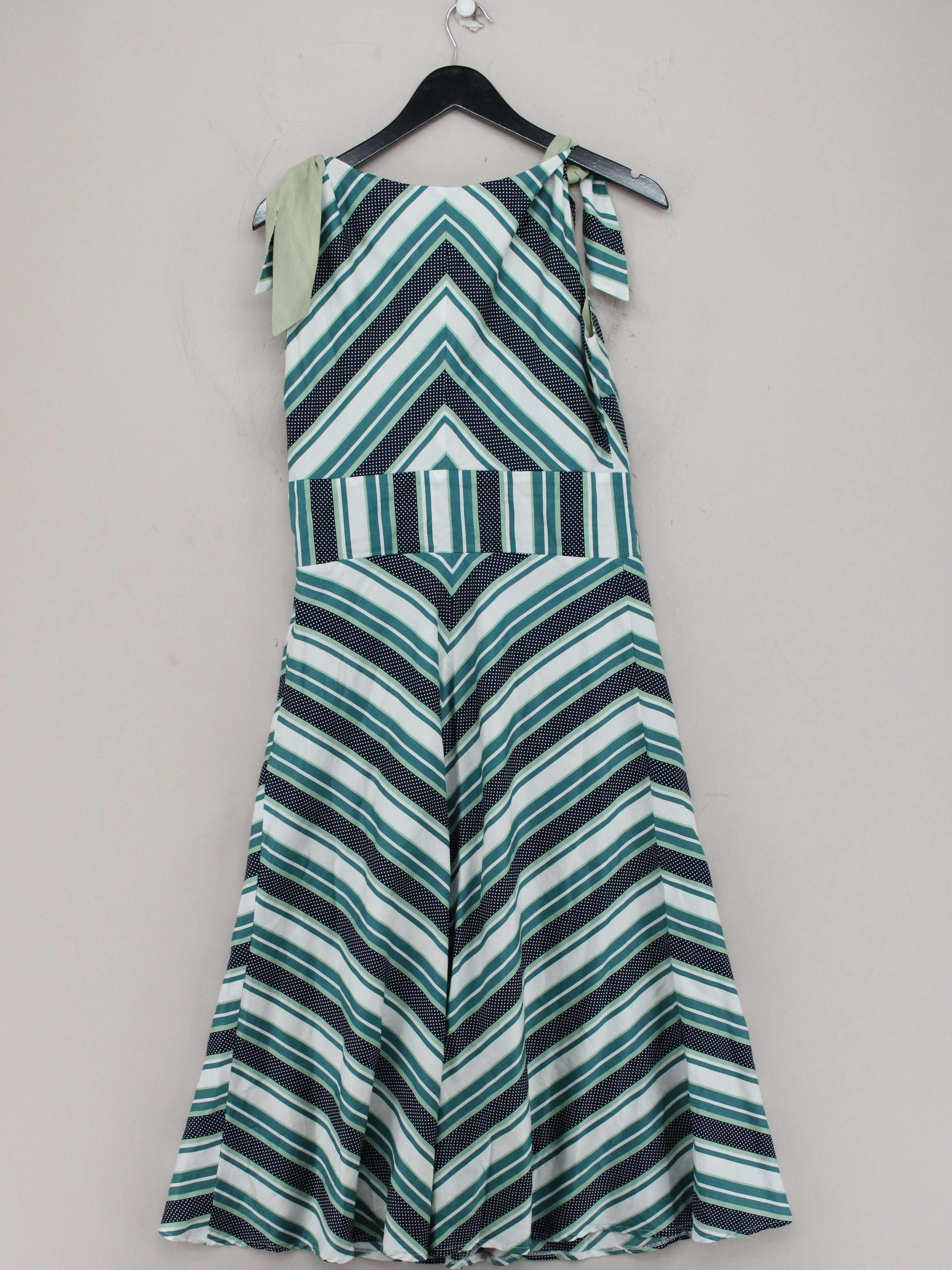 Nancymac A-Line Midi Dress L in Multi - Image 2