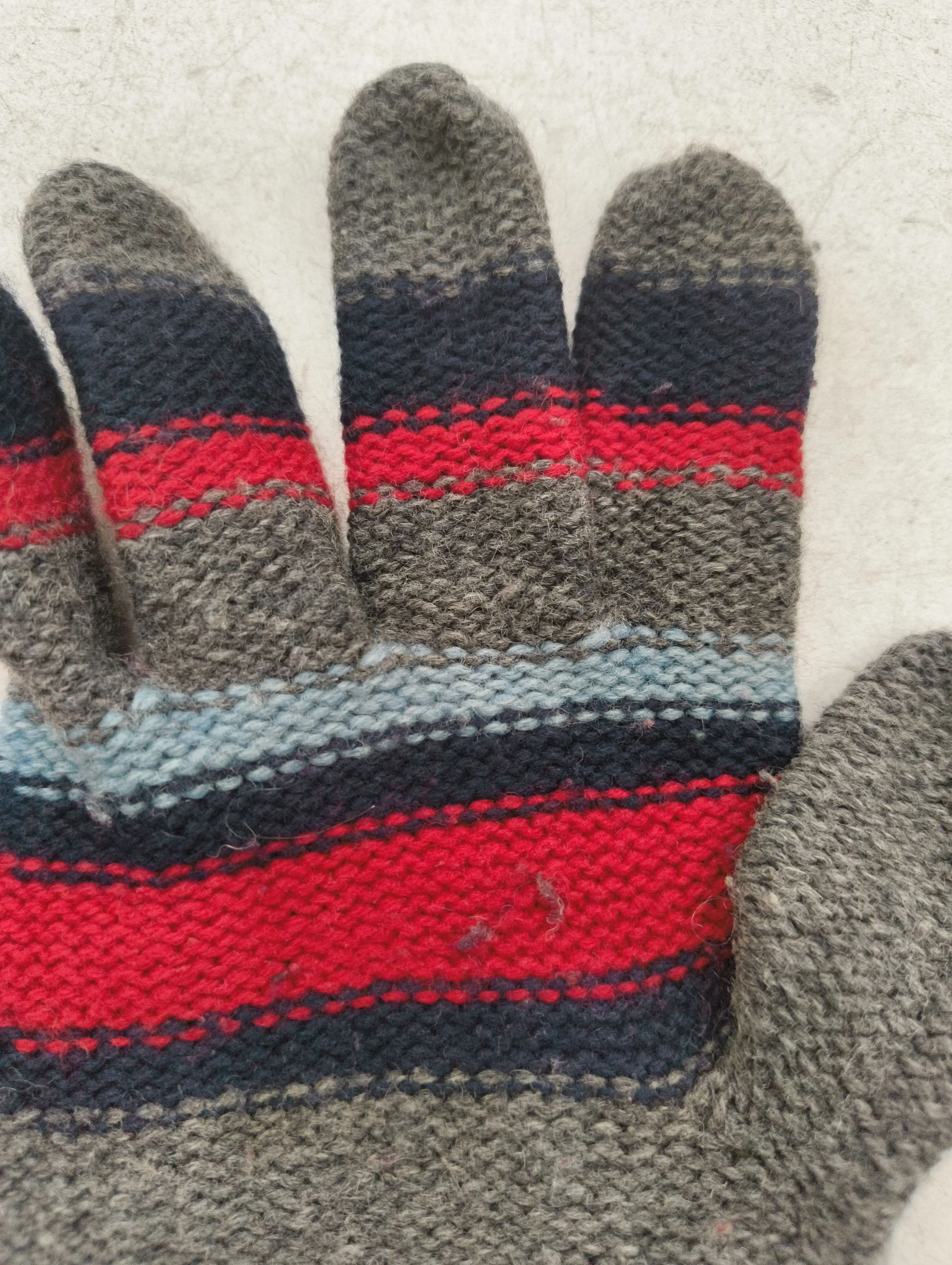 Napapijri Men's Gloves Multi Striped 100% Wool Glove - Image 5