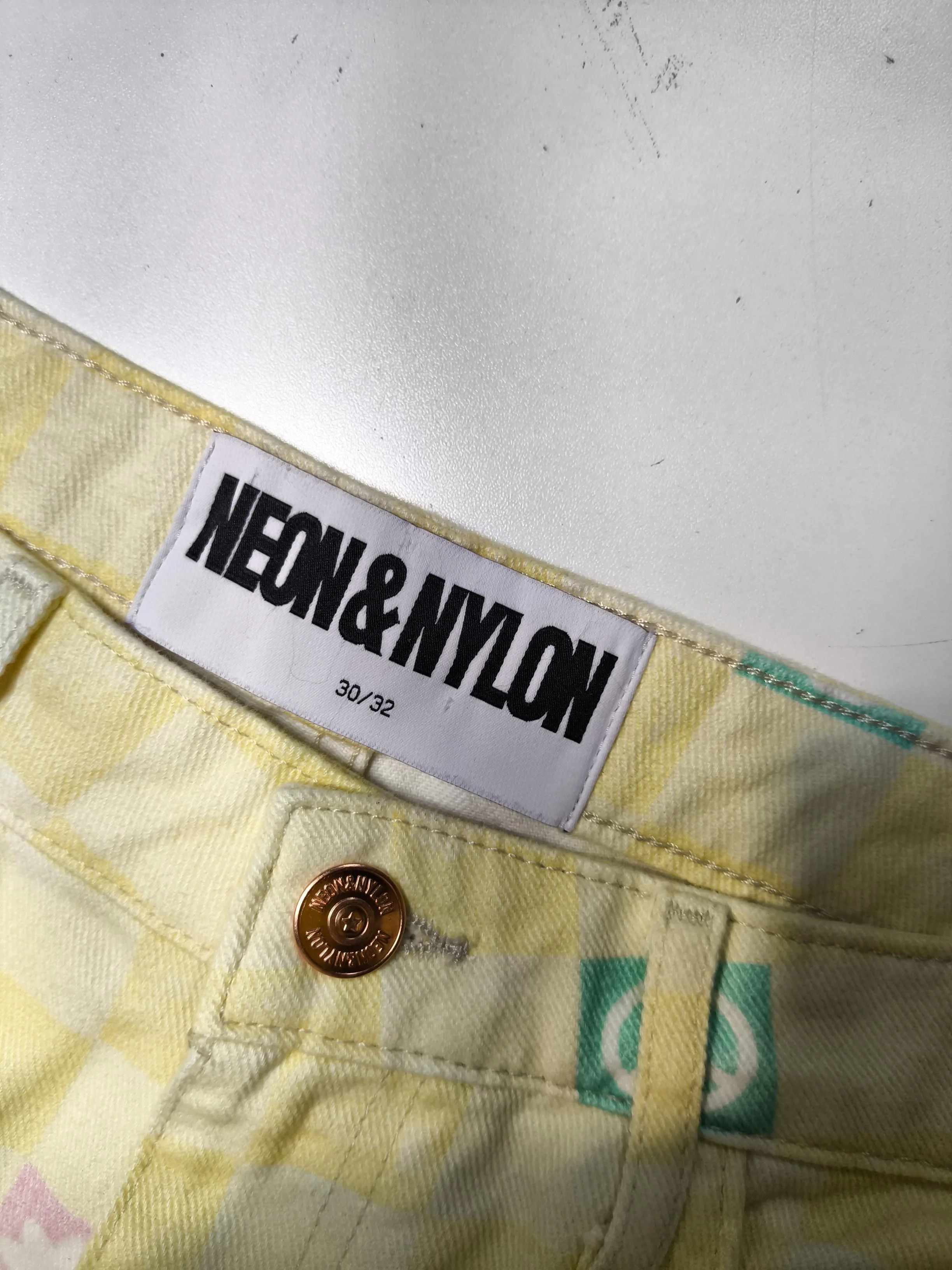 Neon & Nylon Women's Jeans W 30 in Yellow Checkered 100% Cotton Straight - Image 5