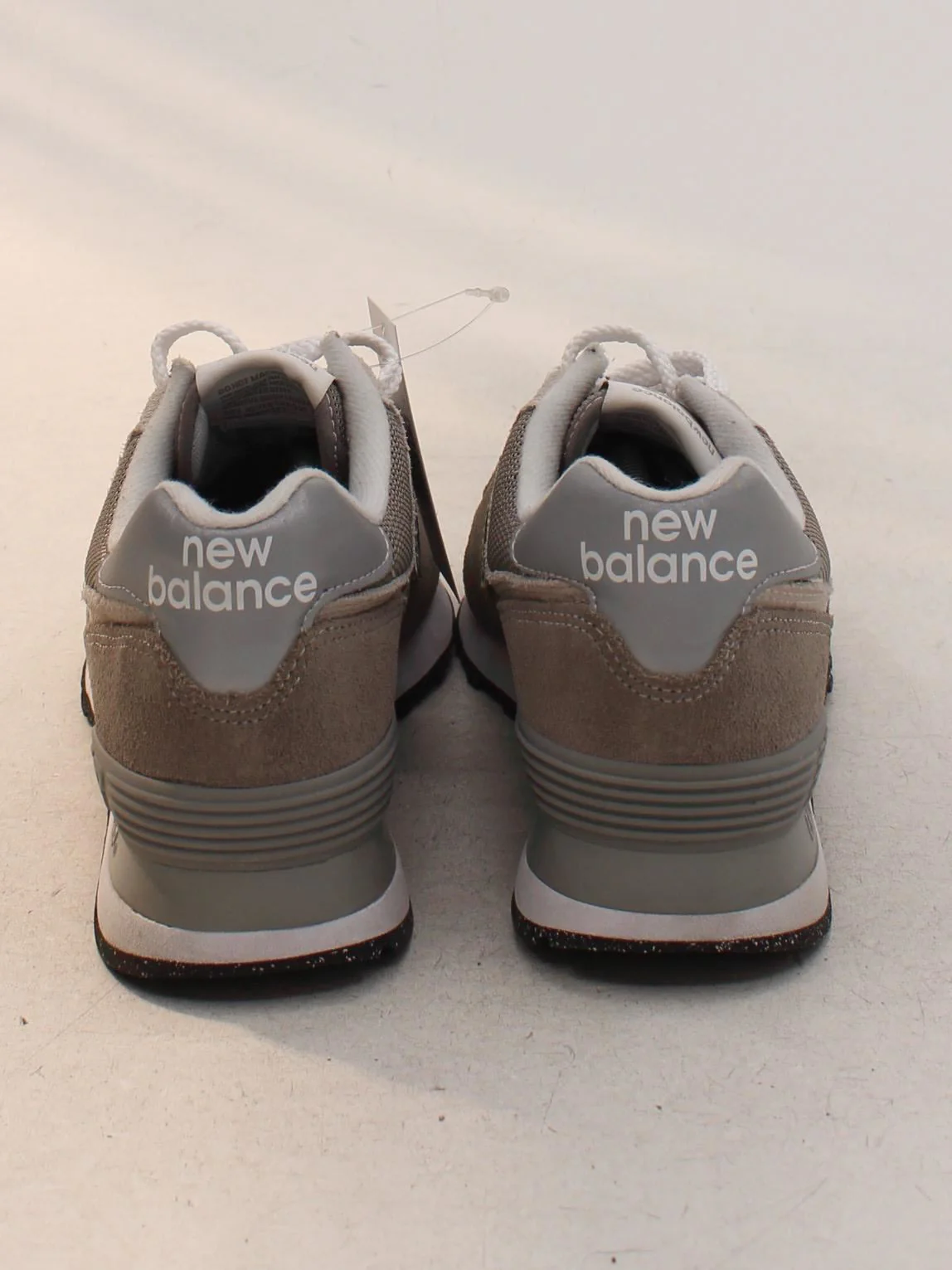 New Balance 574 Women's Trainers EU39.5 in Grey - Image 3
