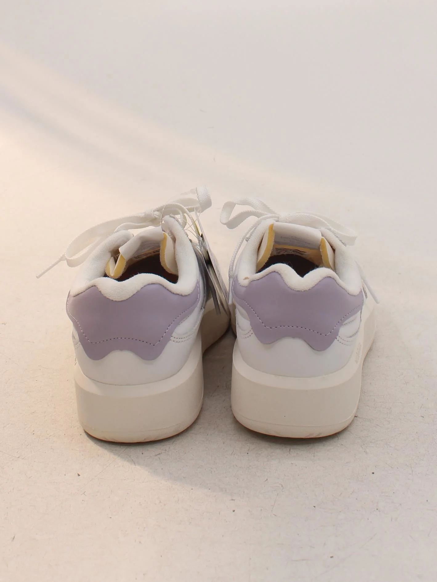 New Balance CT302 Women's Trainers EU42.5 in White - Image 3