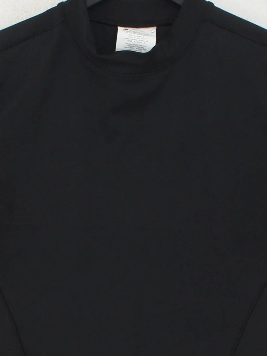 New Balance Women's T-Shirt S Black Polyester with Elastane Basic - Image 3