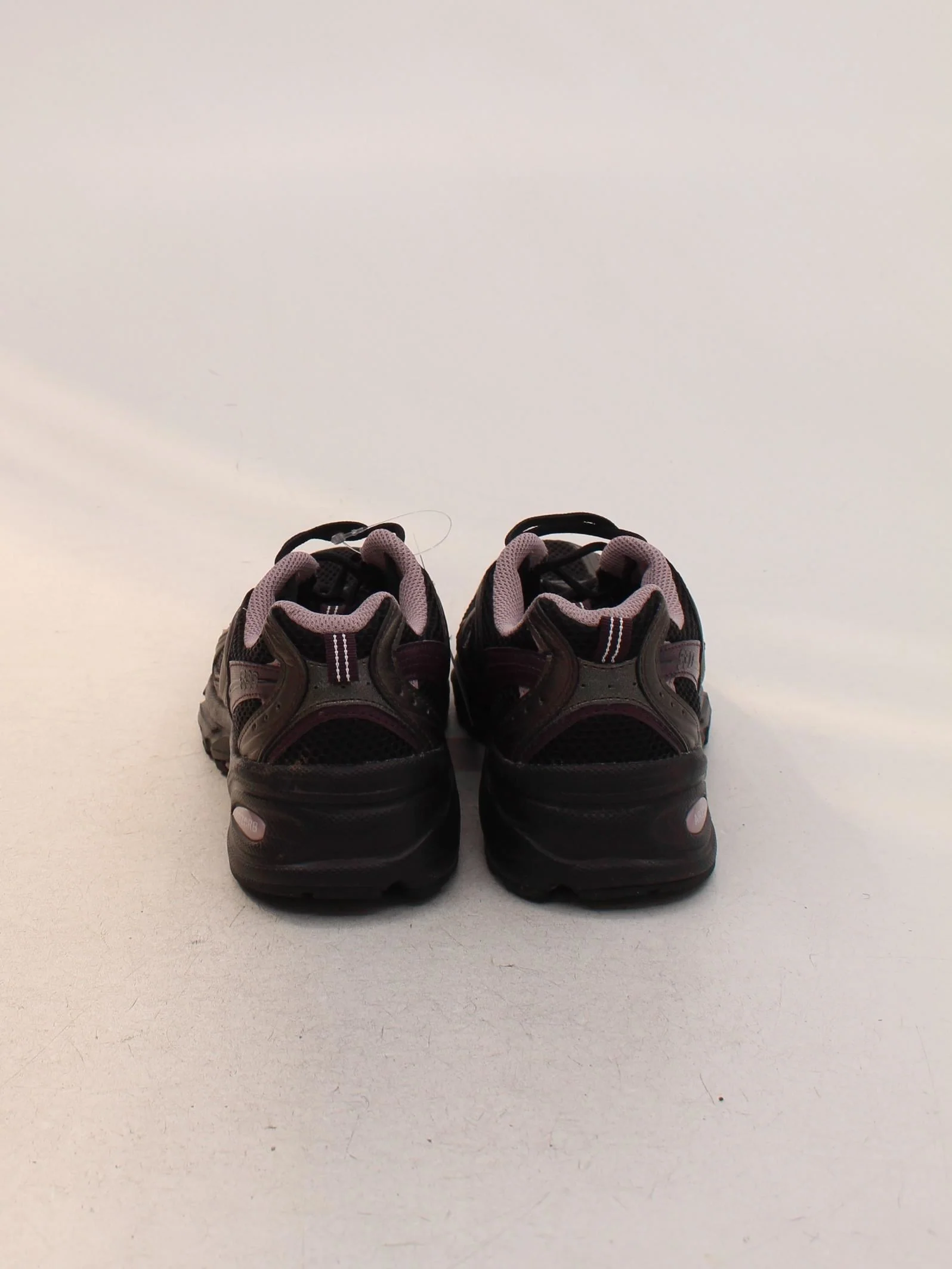 New Balance Women's Trainers UK6.5 in Black - Image 3