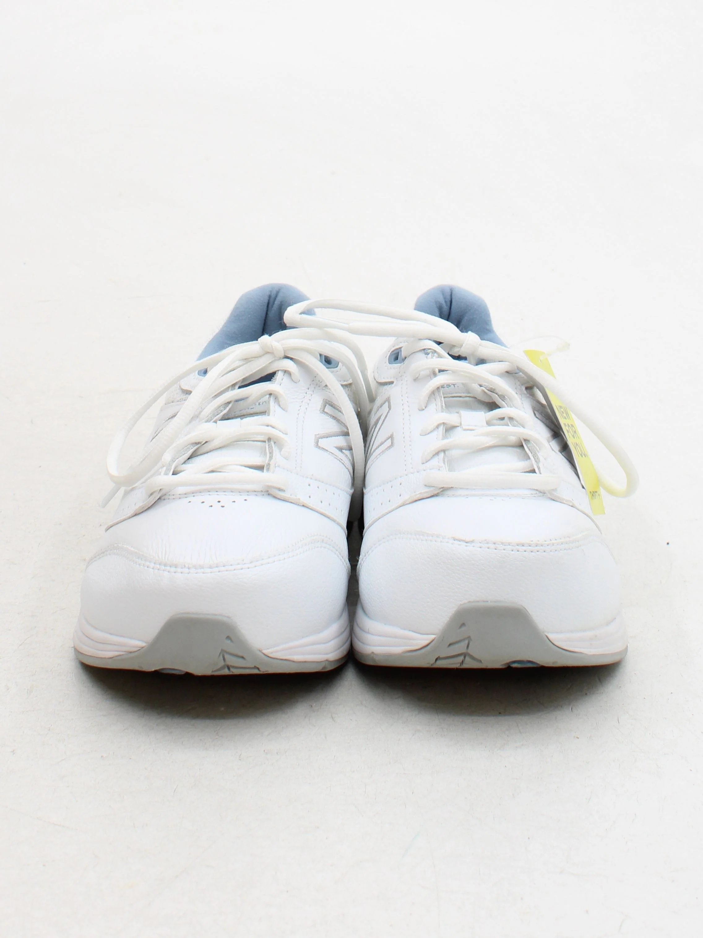 New Balance Women's Trainers UK7.5 in White - Image 2