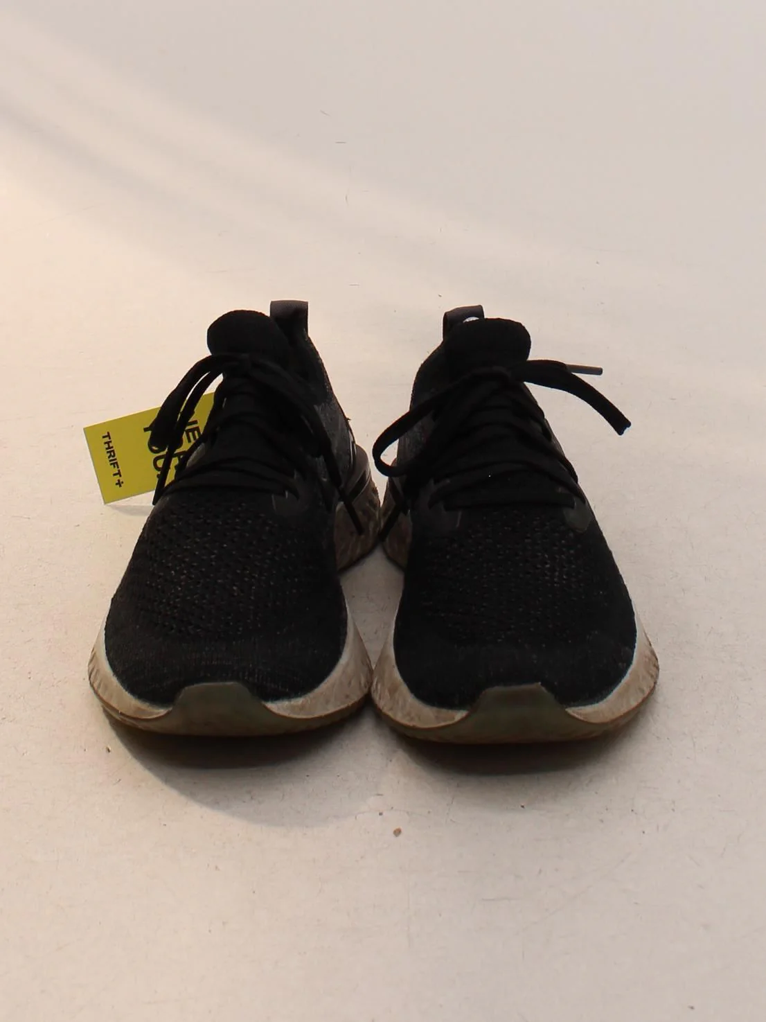 Nike Epic React Women's Trainers UK4 EU36.5 US4.5 in Black - Image 2