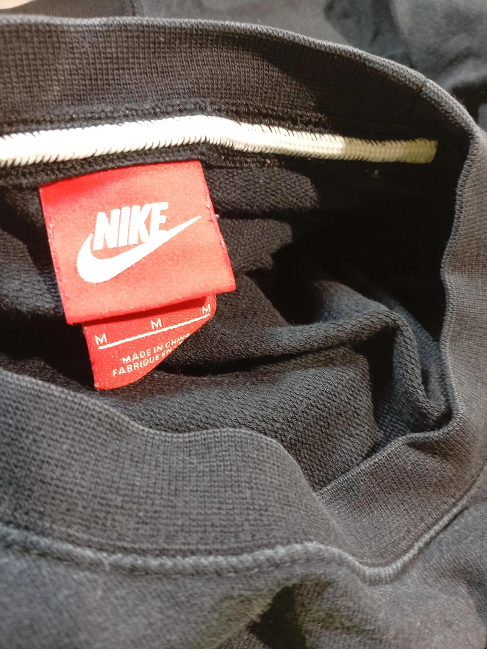 Nike Men's Hoodie M Black 100% Cotton Pullover - Image 6