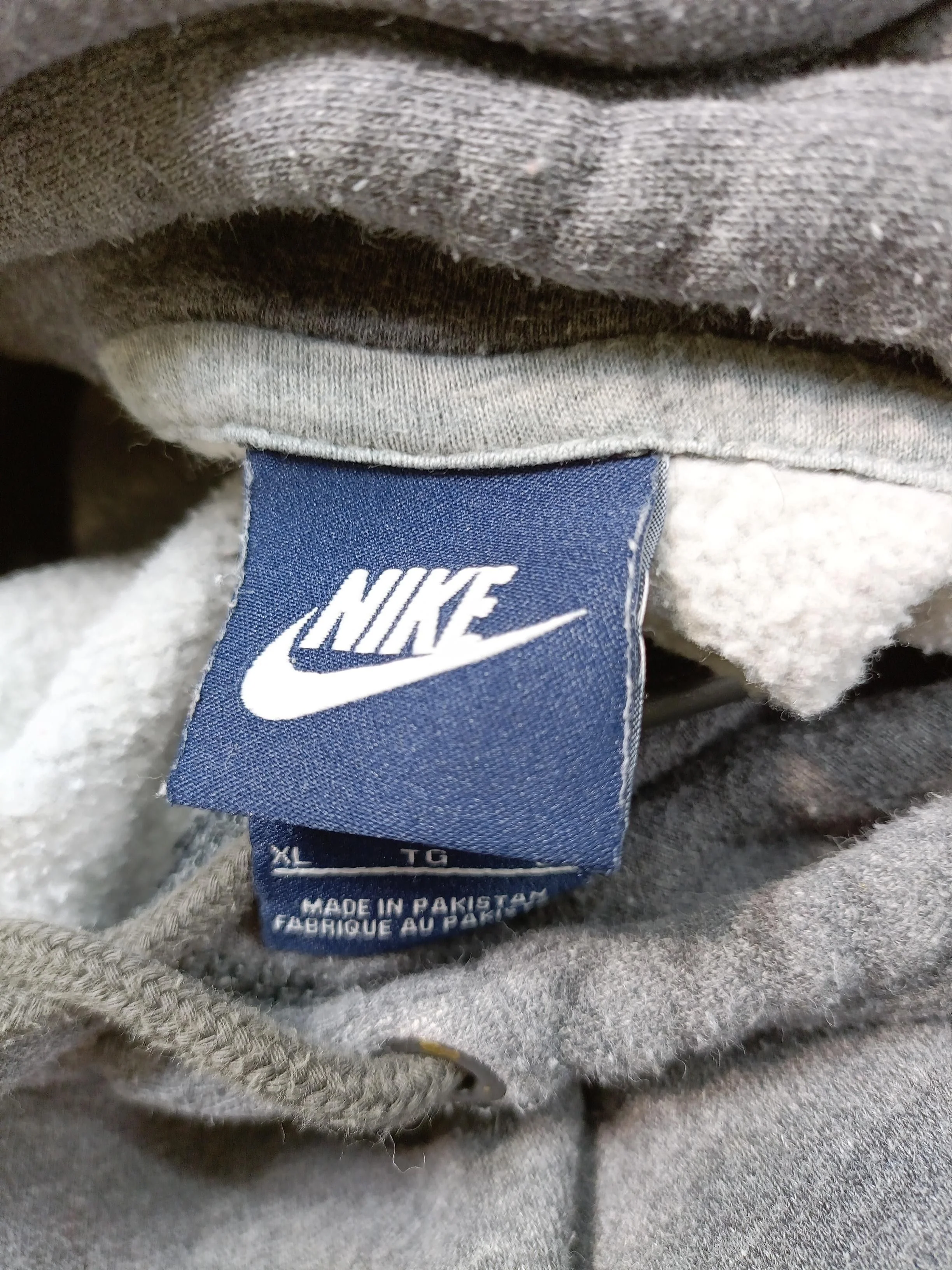 Nike Men's Hoodie XL Grey Cotton with Polyester Pullover - Image 6