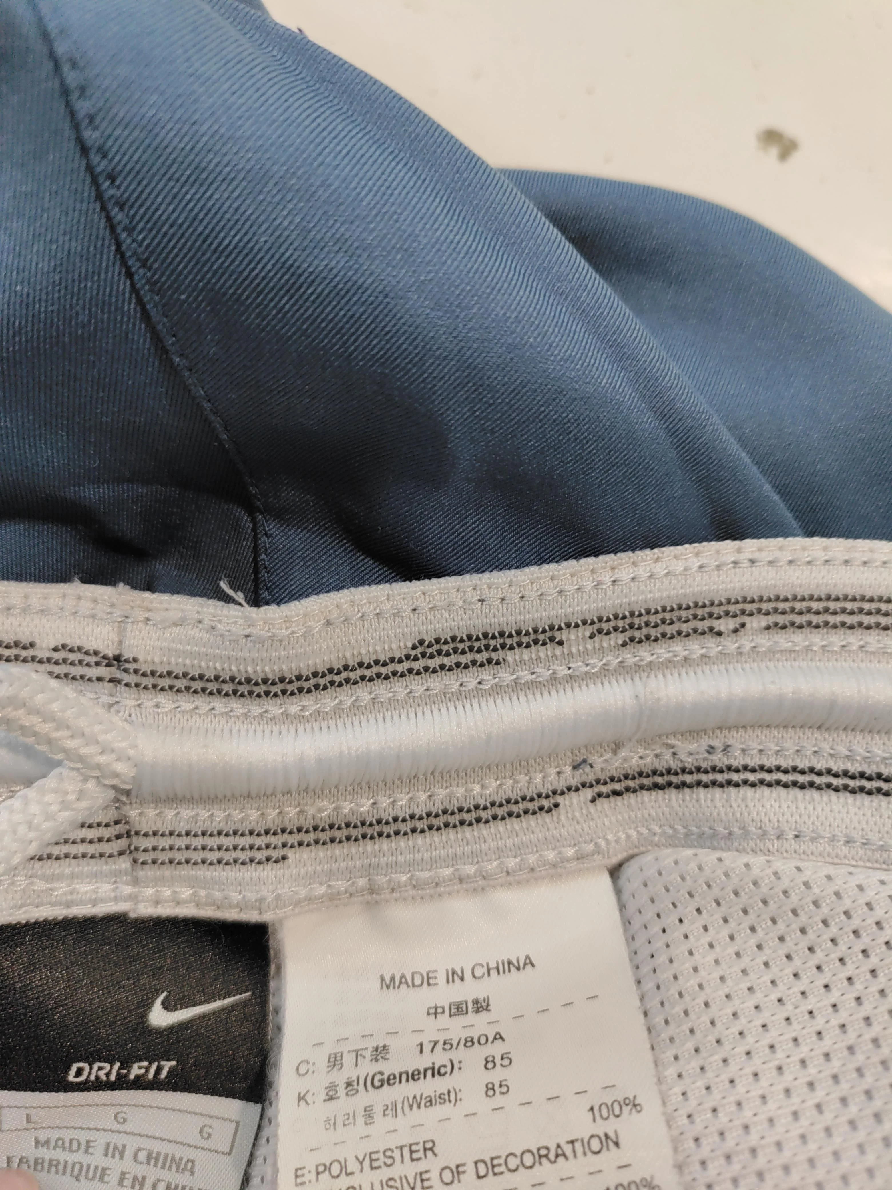 Nike Men's Shorts L Blue 100% Polyester Sweat - Image 6