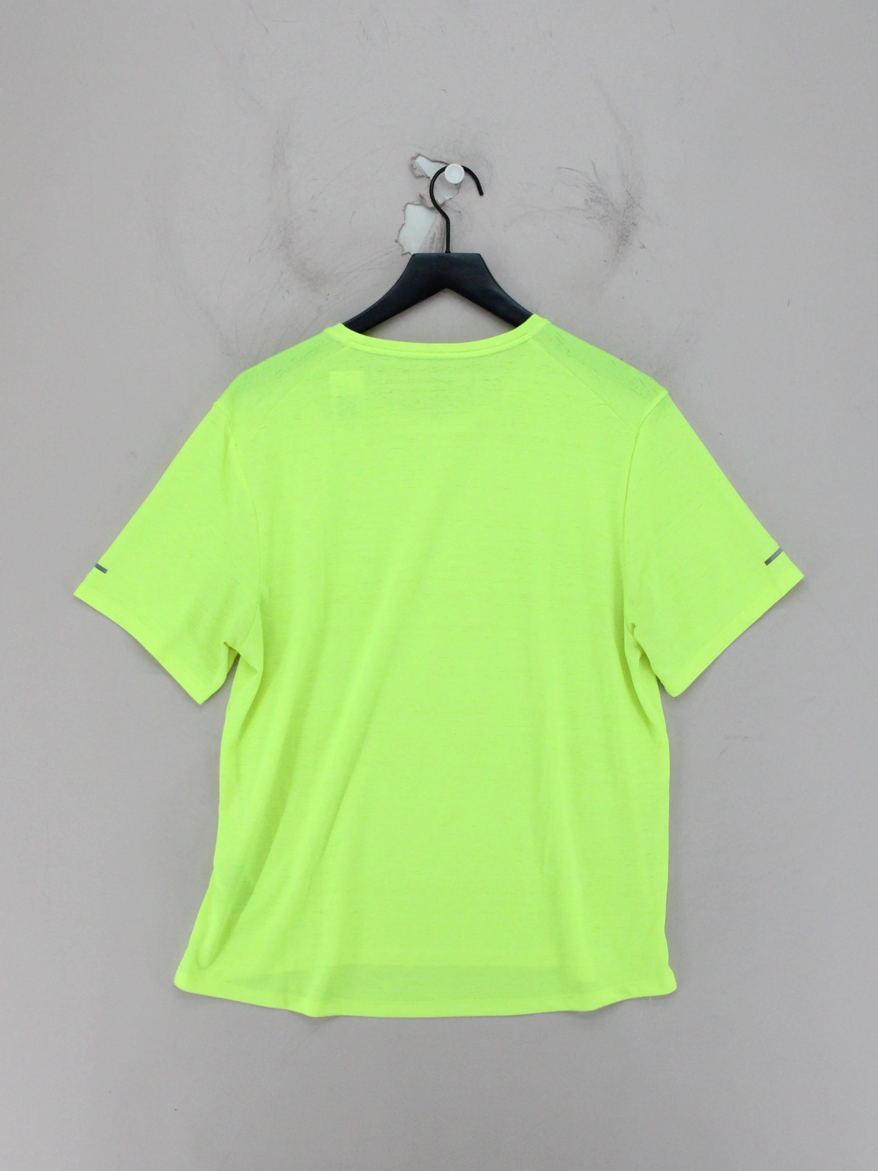 Nike Men's T-Shirt L Yellow 100% Polyester Round Neck Basic - Image 2