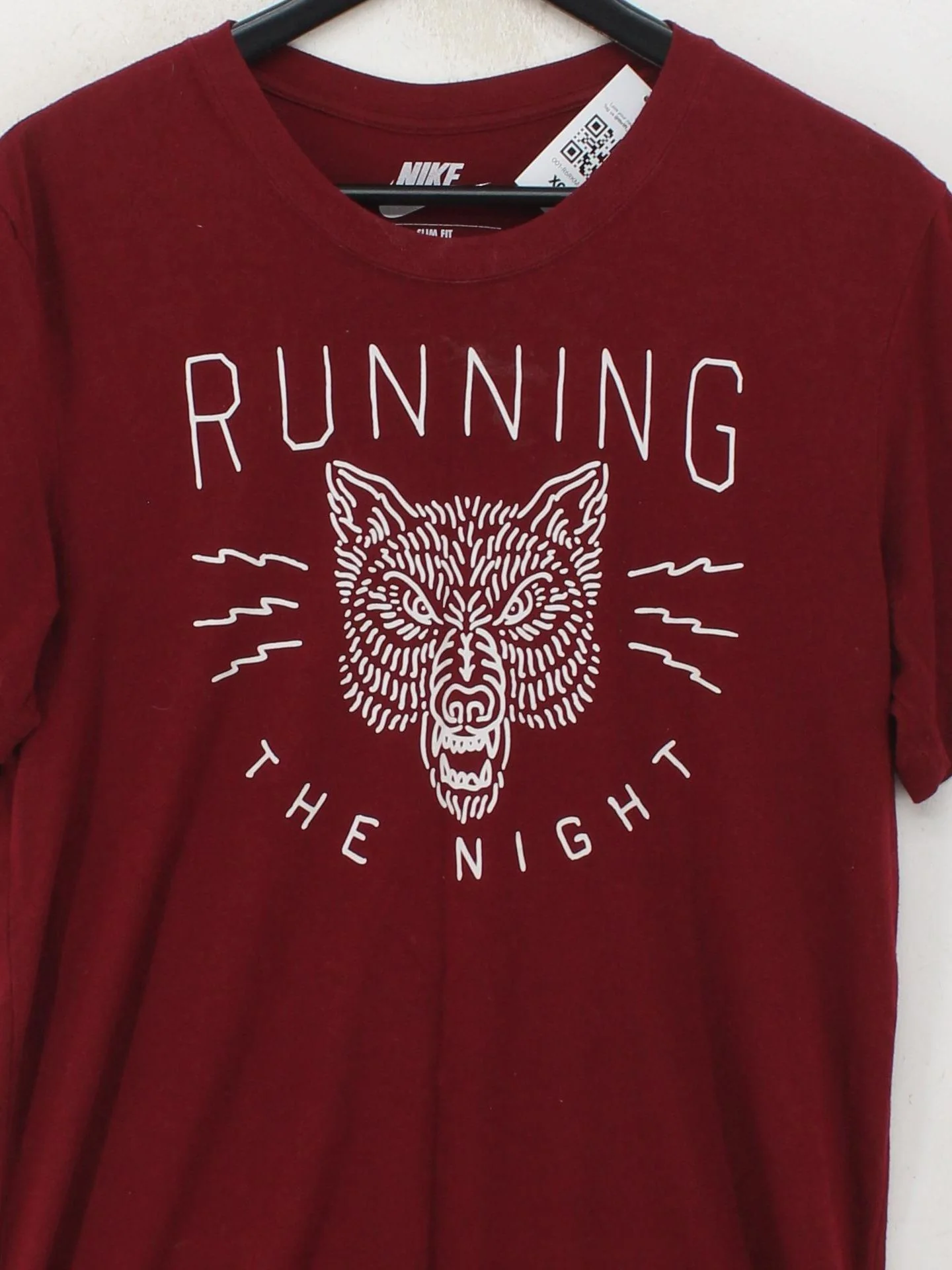 Nike Men's T-Shirt M Red Graphic Polyester with Cotton, Viscose Basic - Image 3