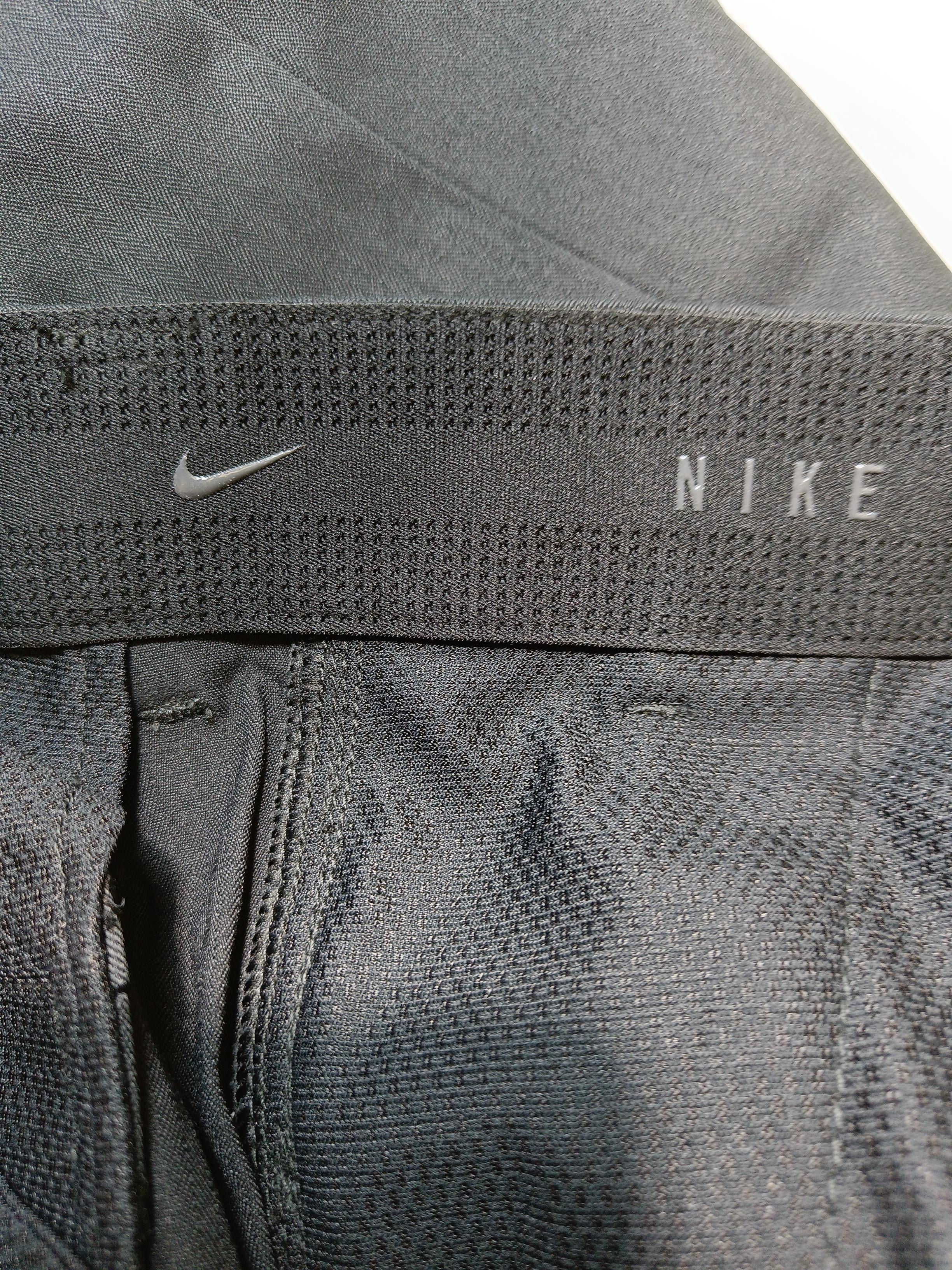 Nike Men's Trousers W 32 in Black 100% Other Tapered Chino - Image 5