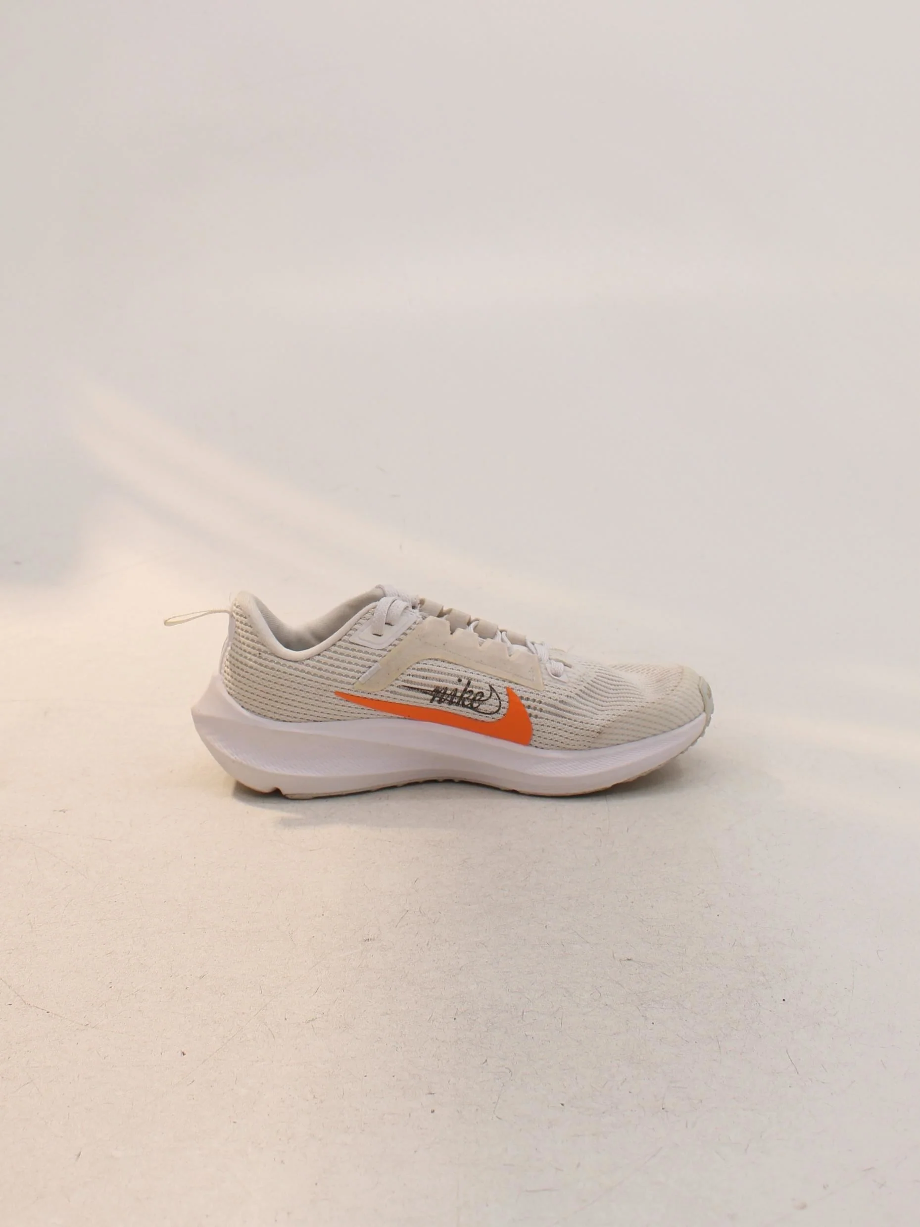 Nike Pegasus 40 Women's Trainers unknown UK4 in White - Image 5