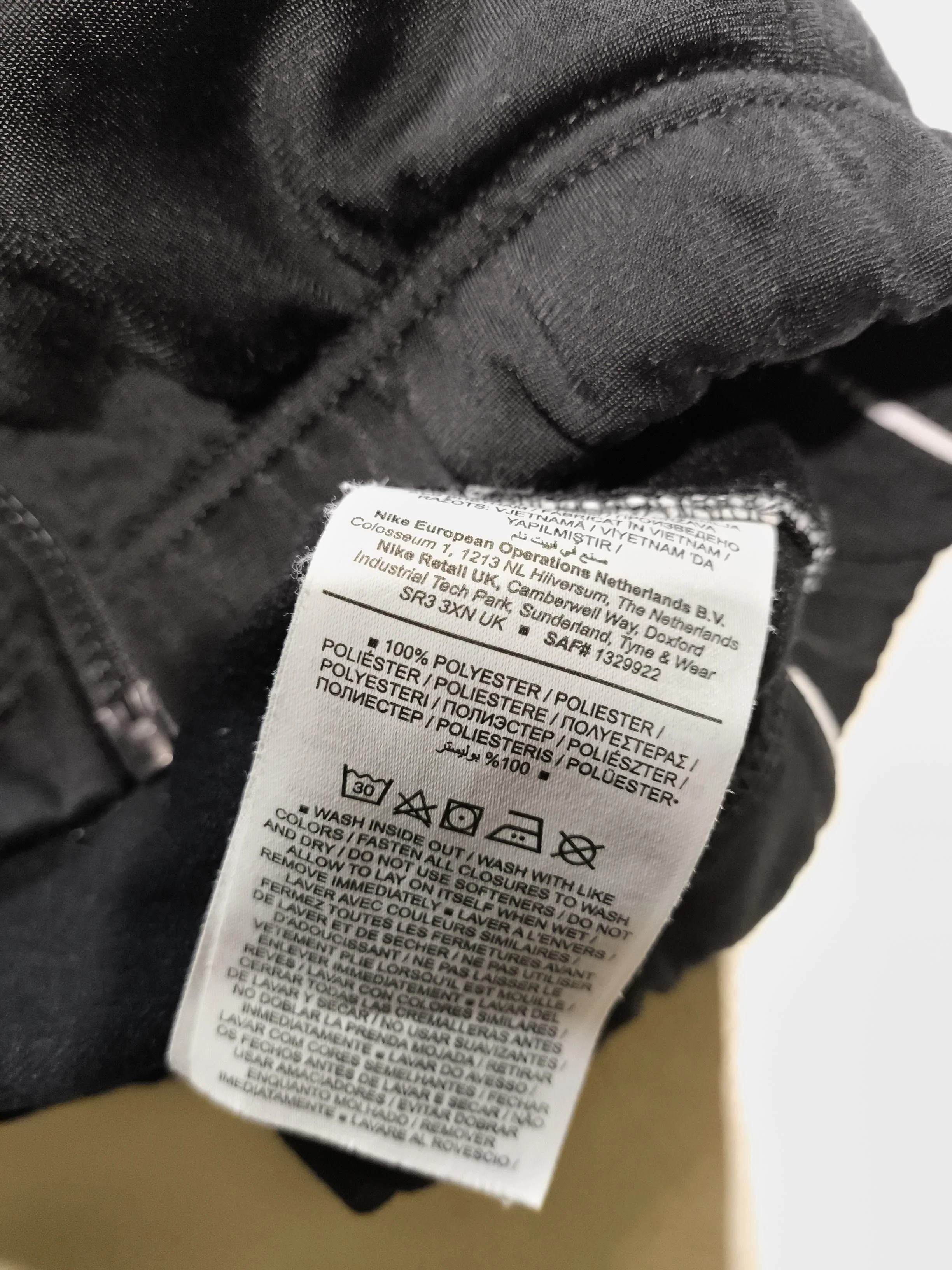 Nike Windbreaker jacket black - Image 7