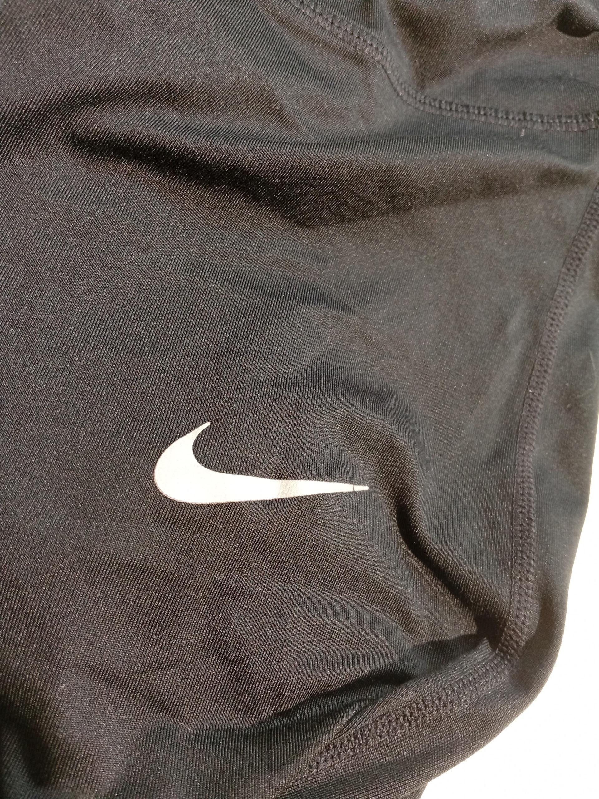 Nike Women's Leggings L Black Polyester with Elastane Capri - Image 5