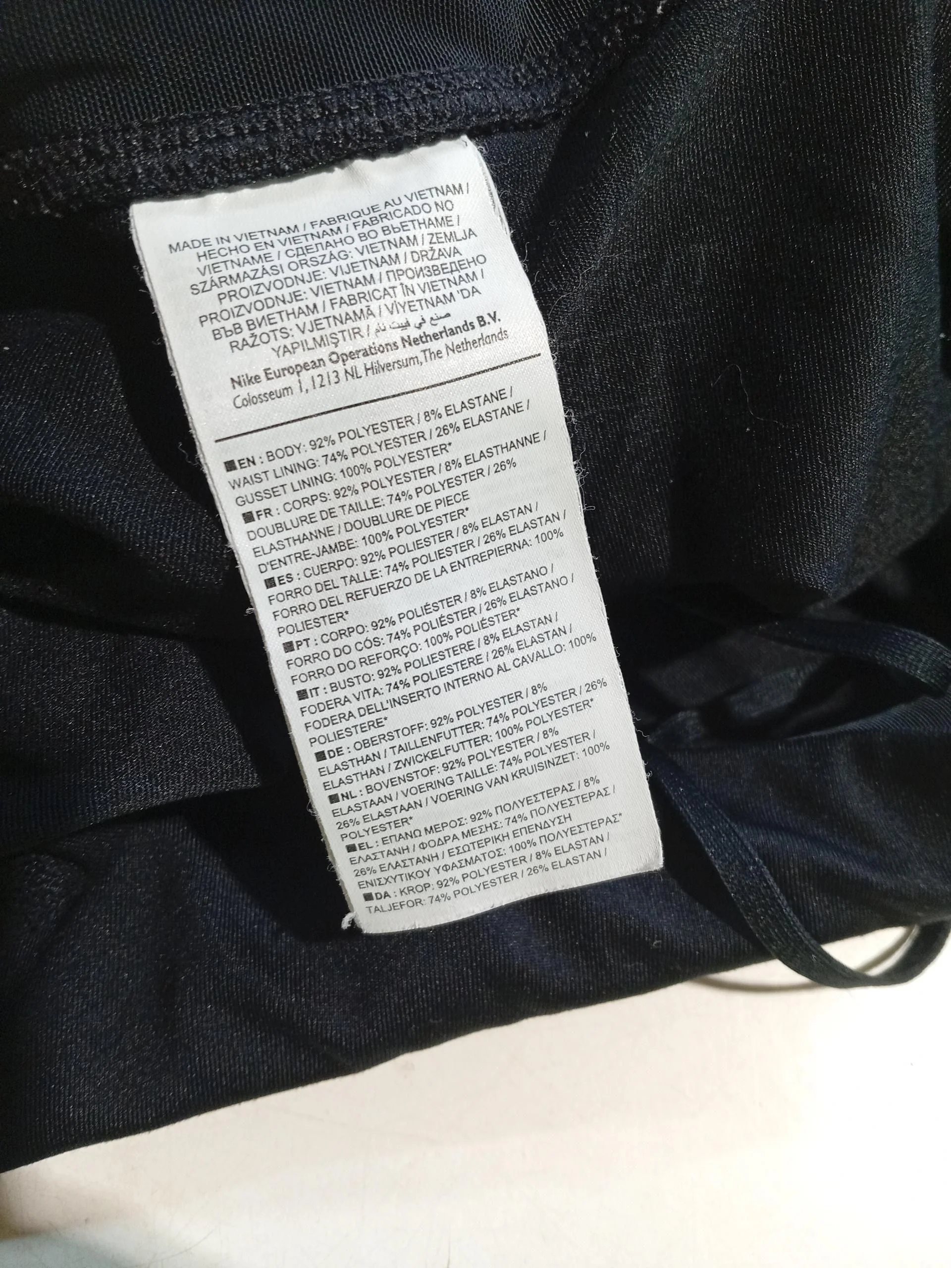 Nike Women's Leggings L Black Polyester with Elastane Capri - Image 6