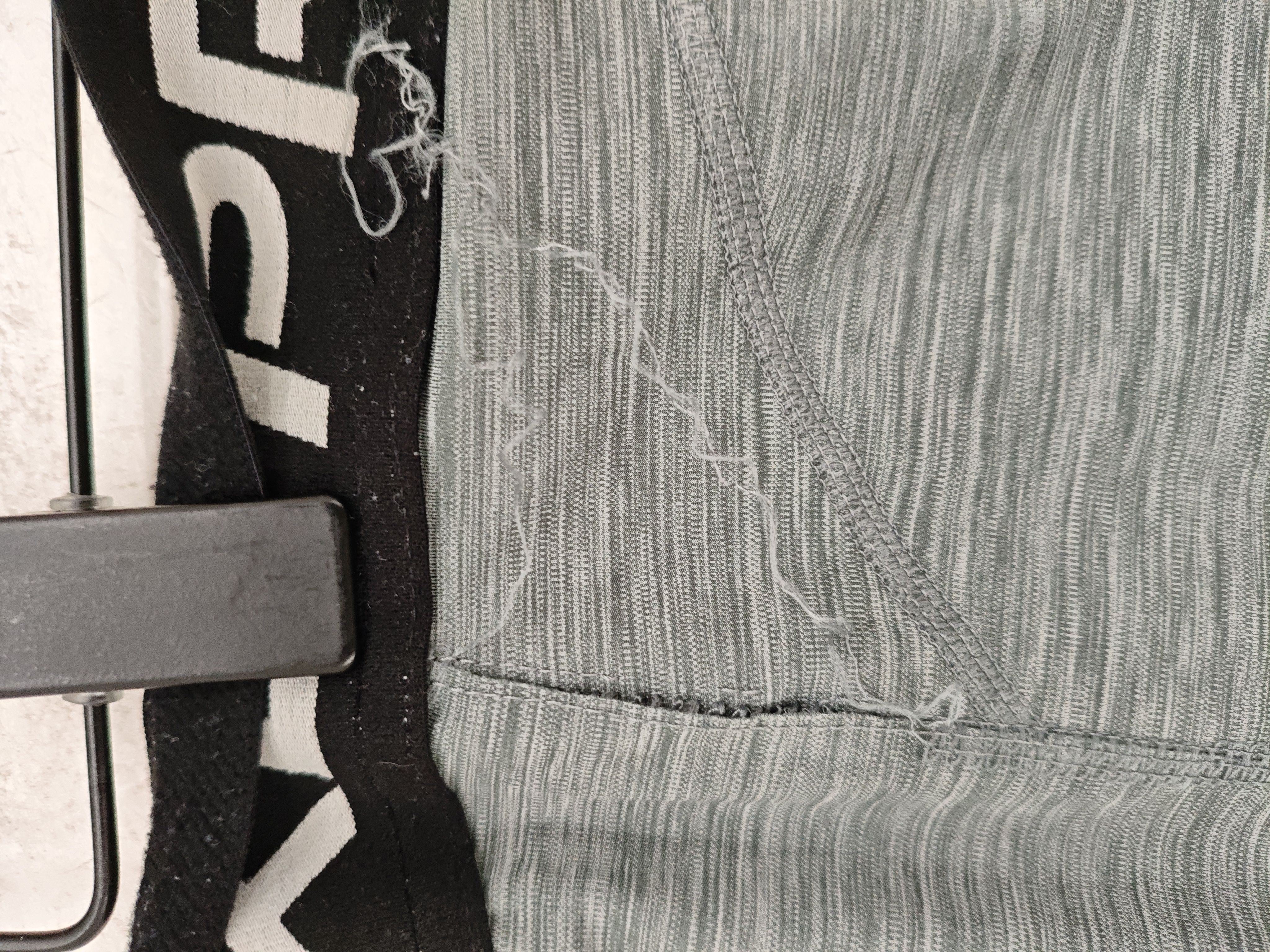 Nike Women's Sports Bottoms S Grey Polyester with Elastane Sweatpants - Image 5