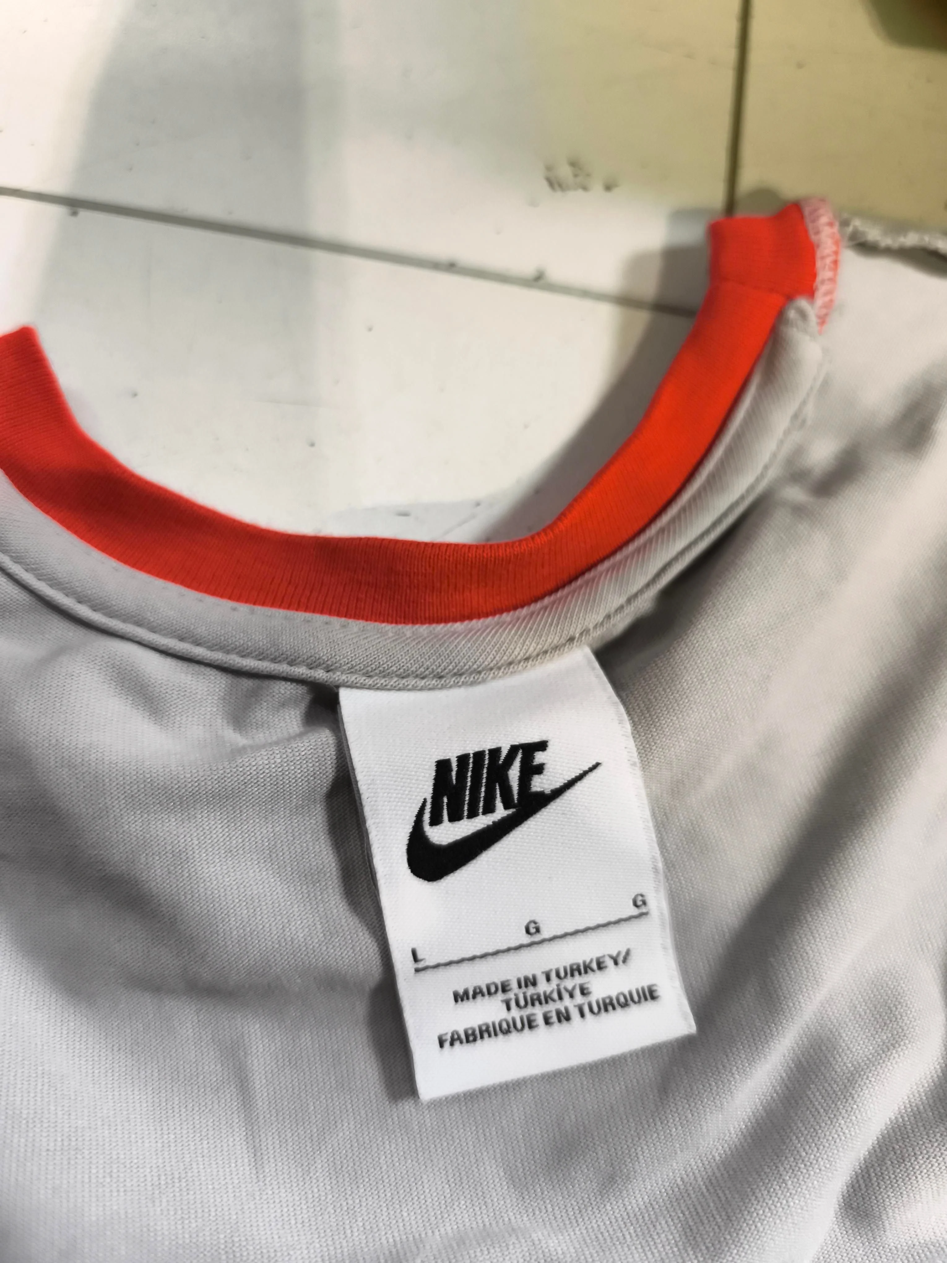 Nike Women's T-Shirt L Grey Cotton with Polyester, Elastane Basic - Image 5