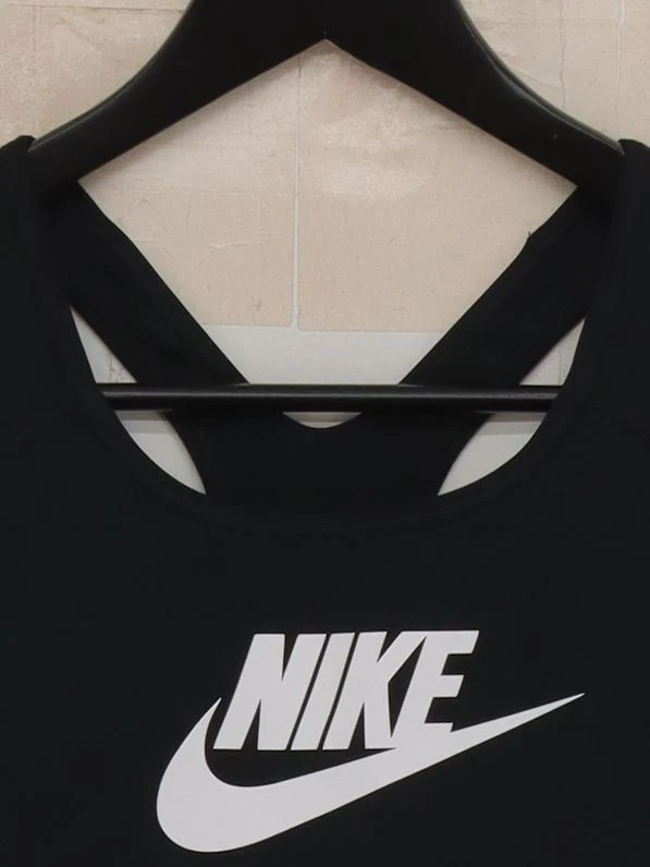 Nike Women's T-Shirt M Black Polyester with Elastane, Spandex Basic - Image 3