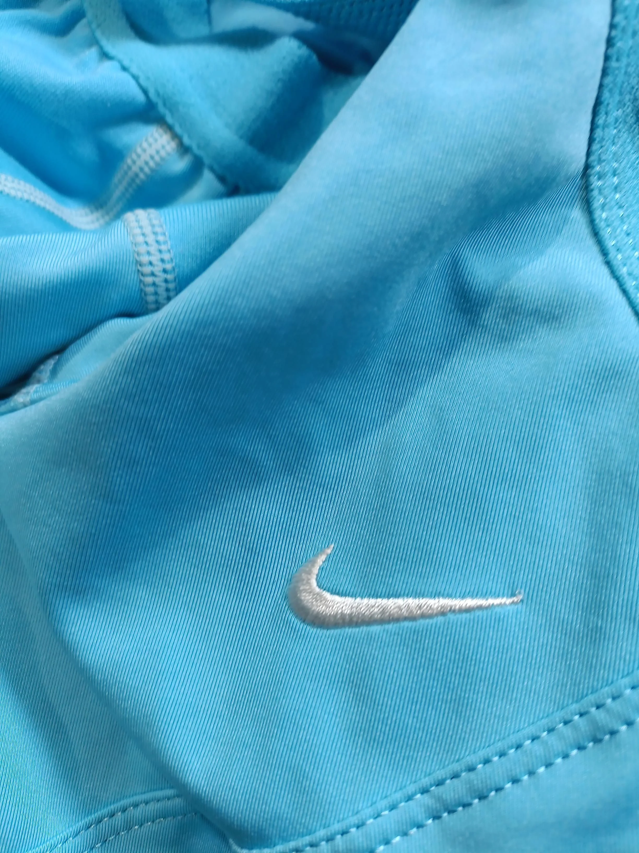 Nike Women's T-Shirt M Blue Polyester with Elastane, Nylon Sleeveless Basic - Image 5