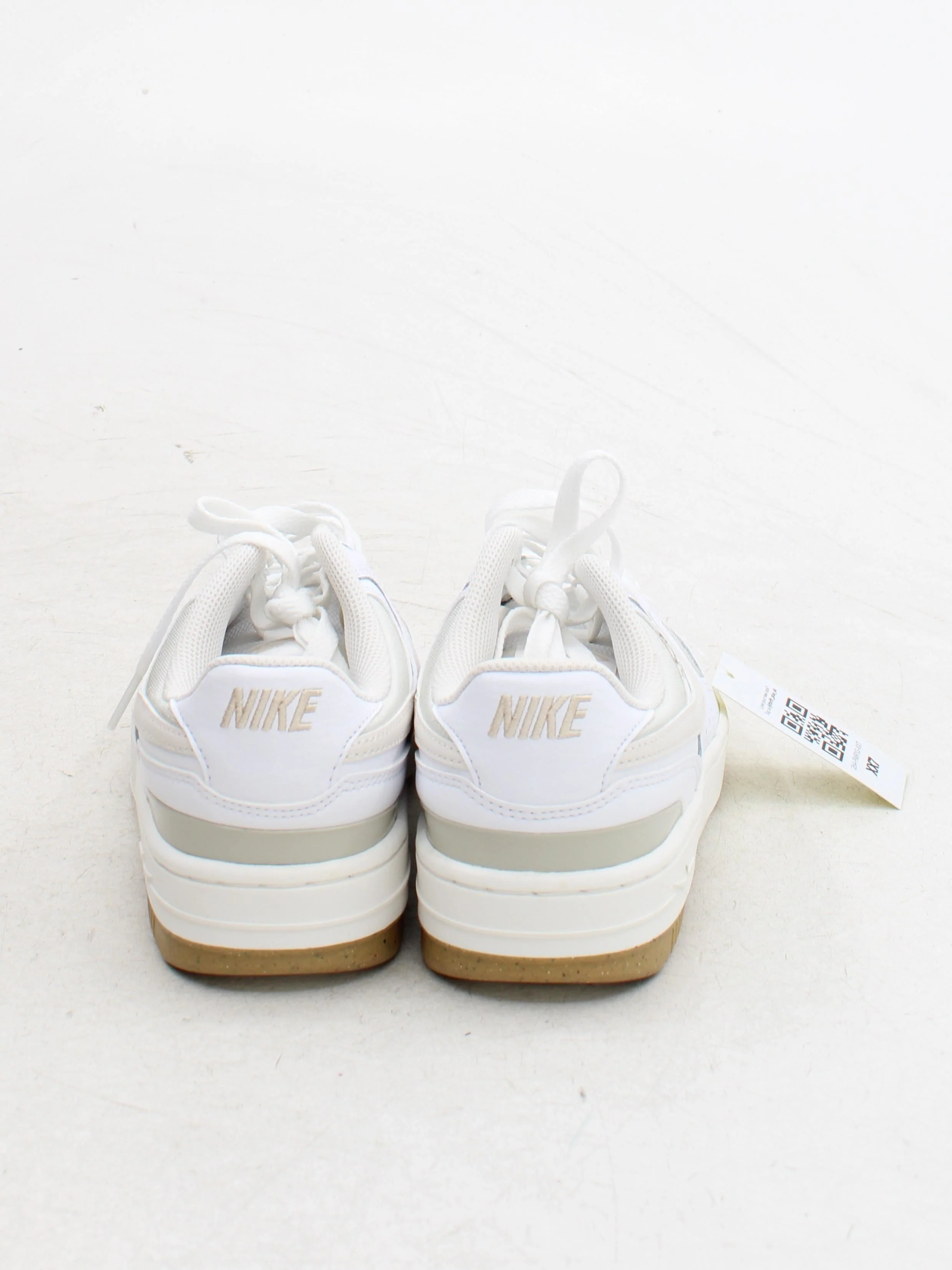 Nike Women's Trainers EU40 in White - Image 3