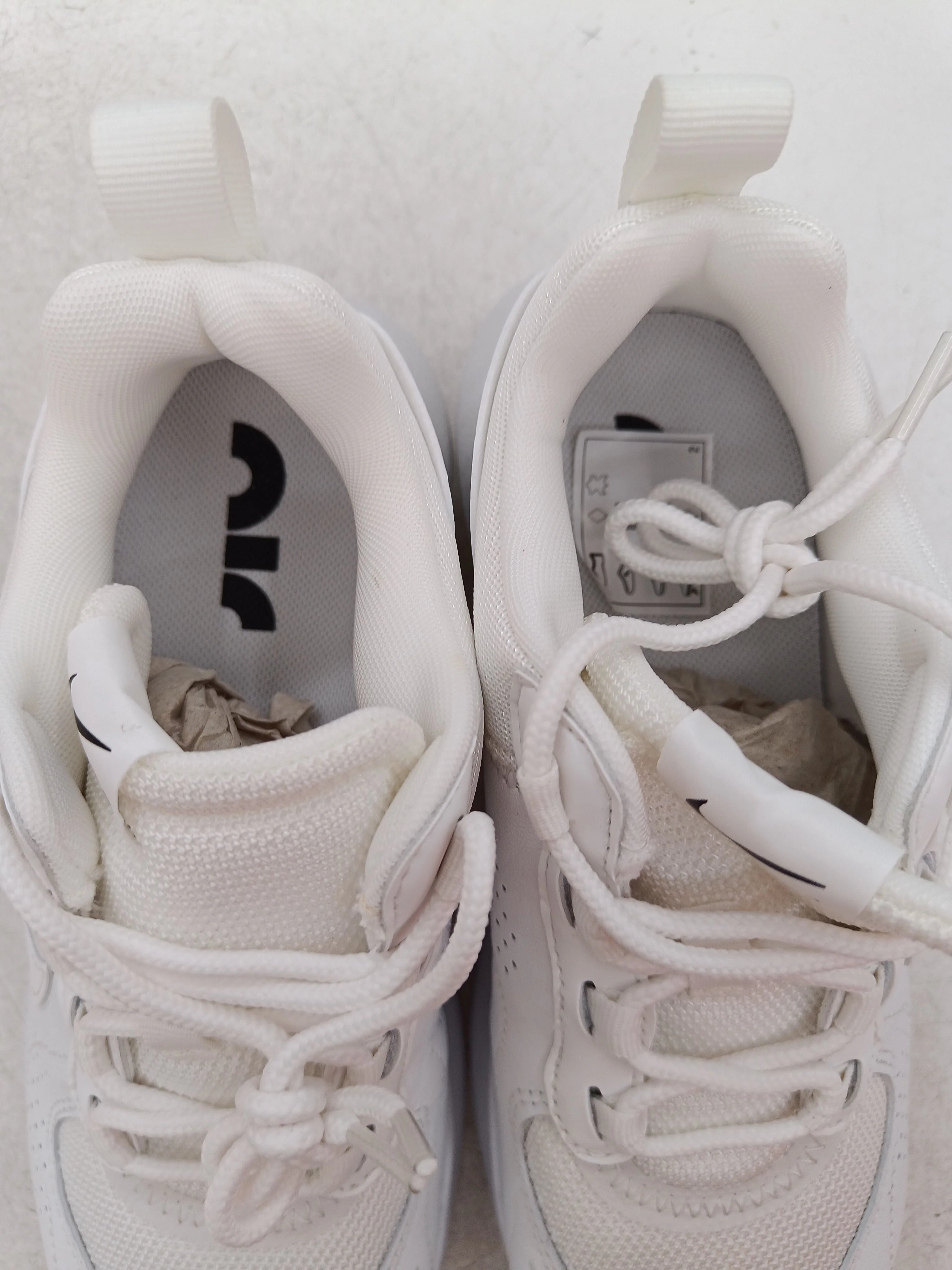 Nike Women's Trainers UK3.5 in White RRP £60.5 - Image 6