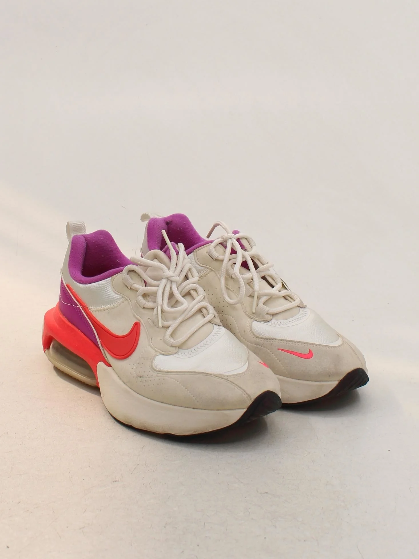 Nike Women's Trainers UK5.5 in Cream - Image 4