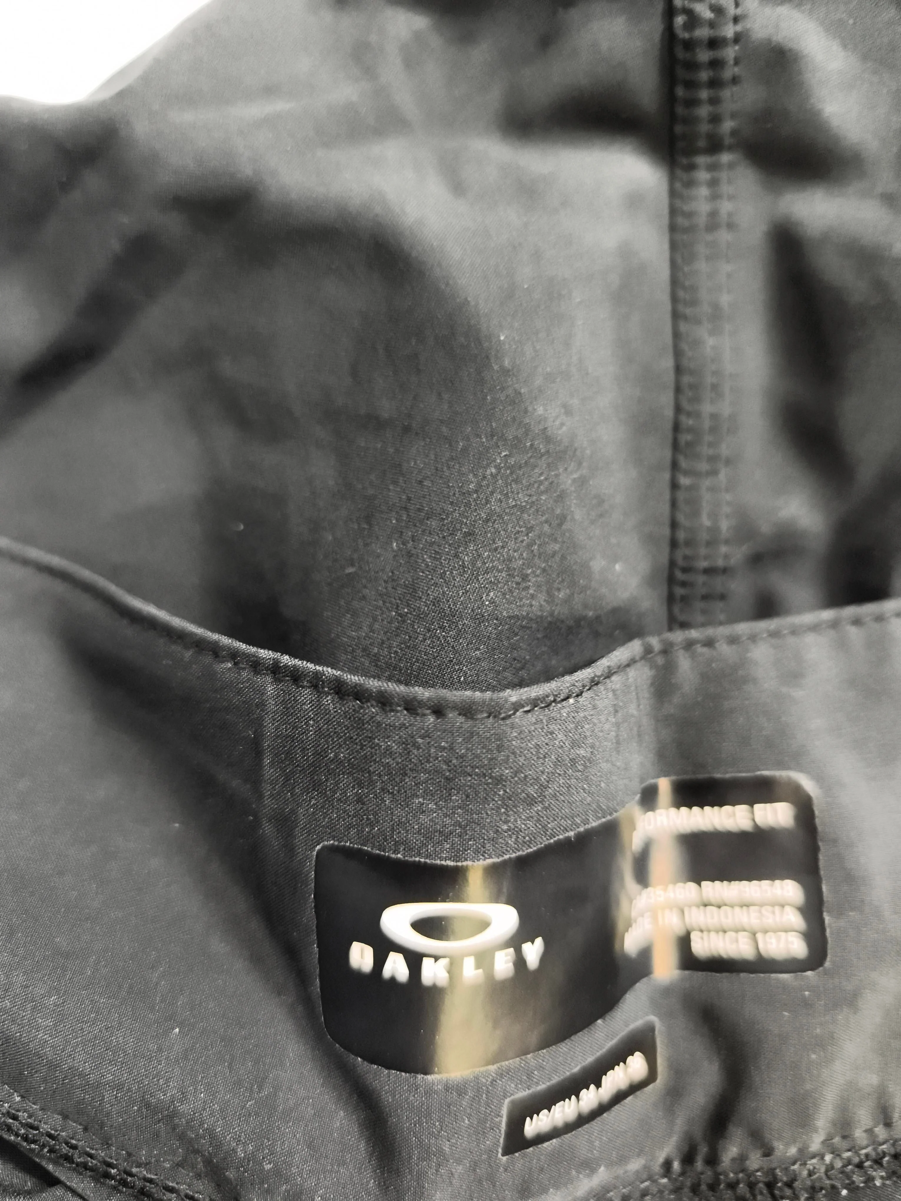 Oakley athletic swim trunks in black - Image 5