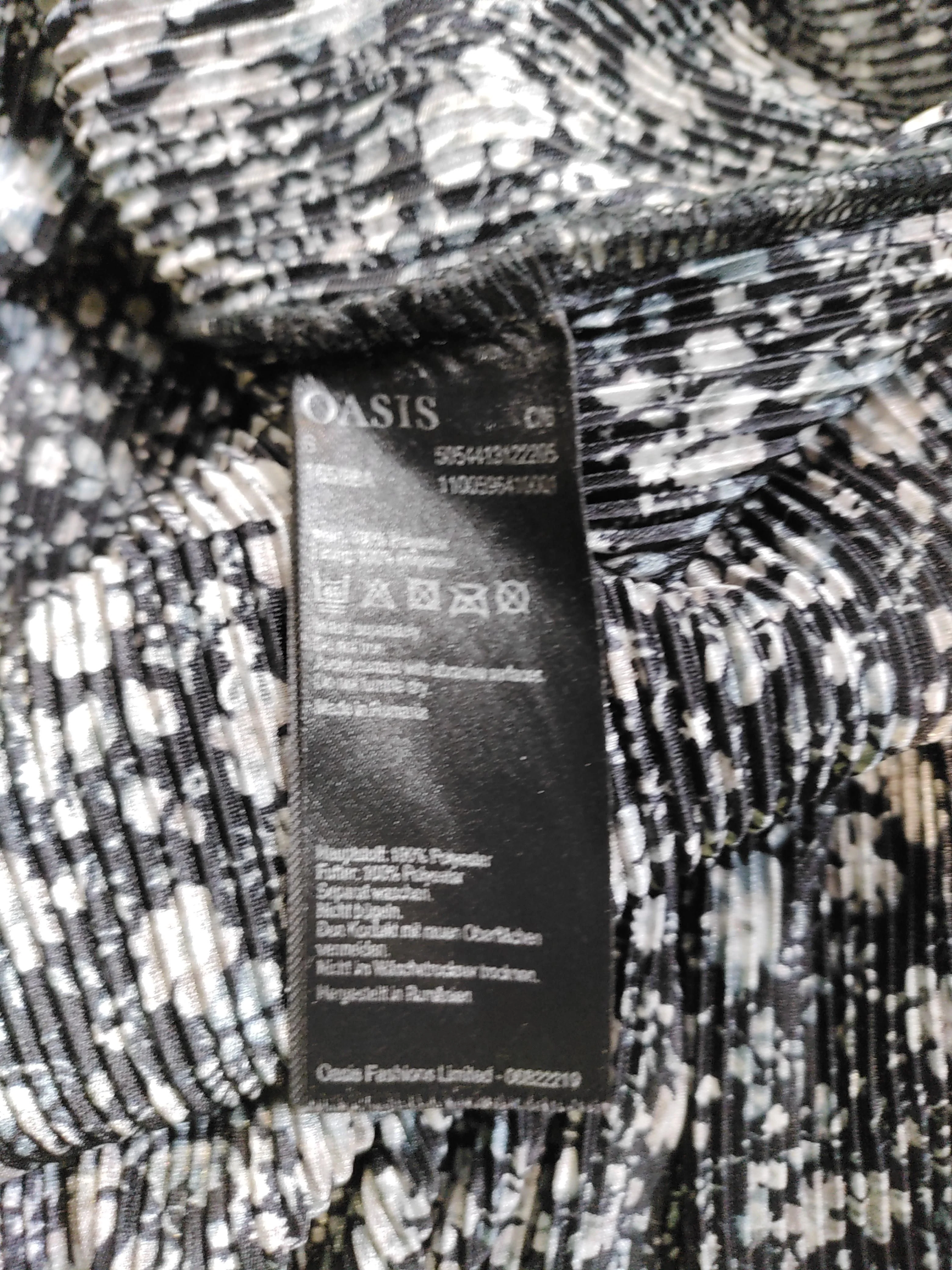 Oasis Mini Dress S in Black - Image 7