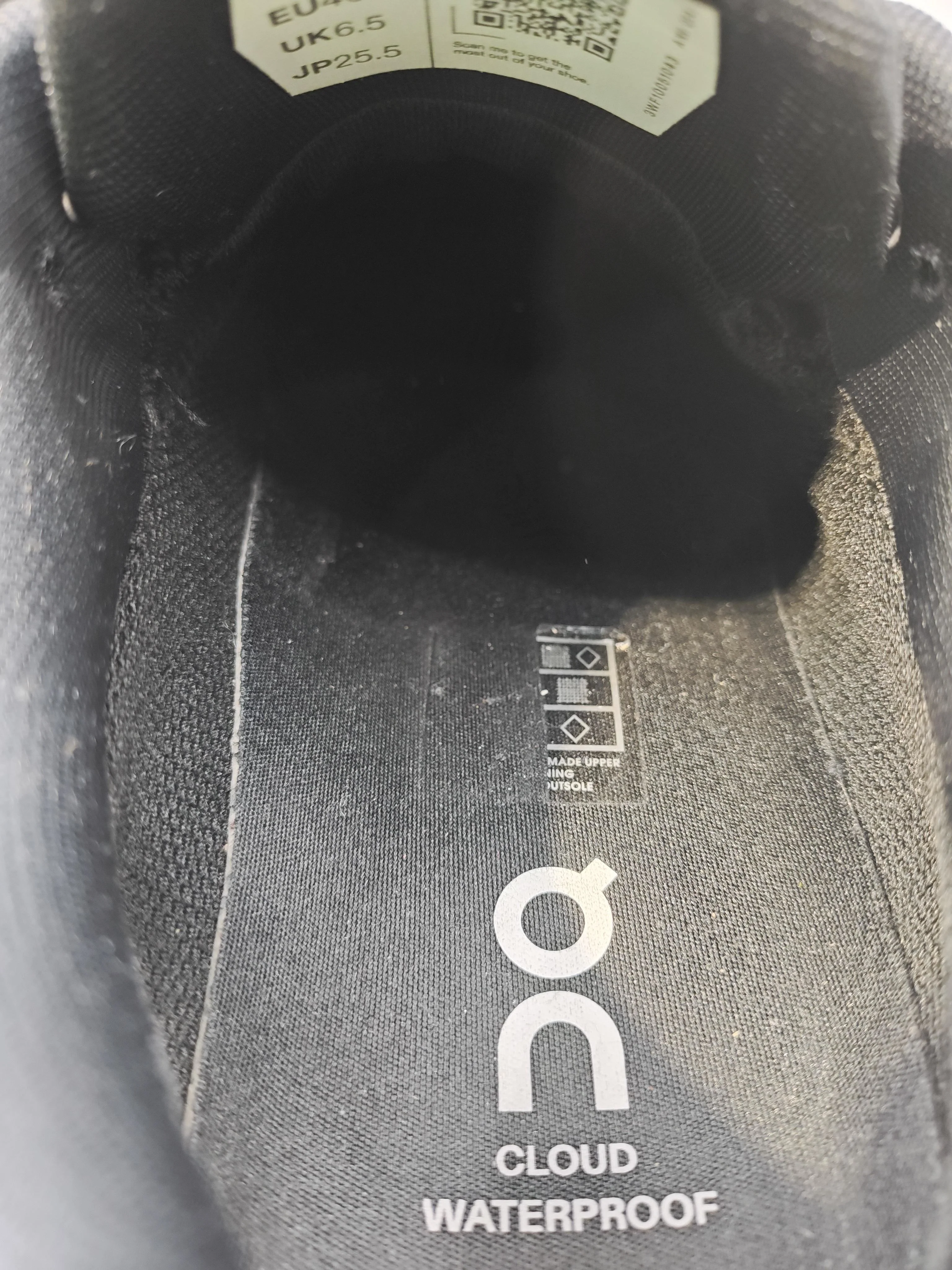 ON Cloud Waterproof Women's Trainers unknown UK6.5 in Black - Image 6