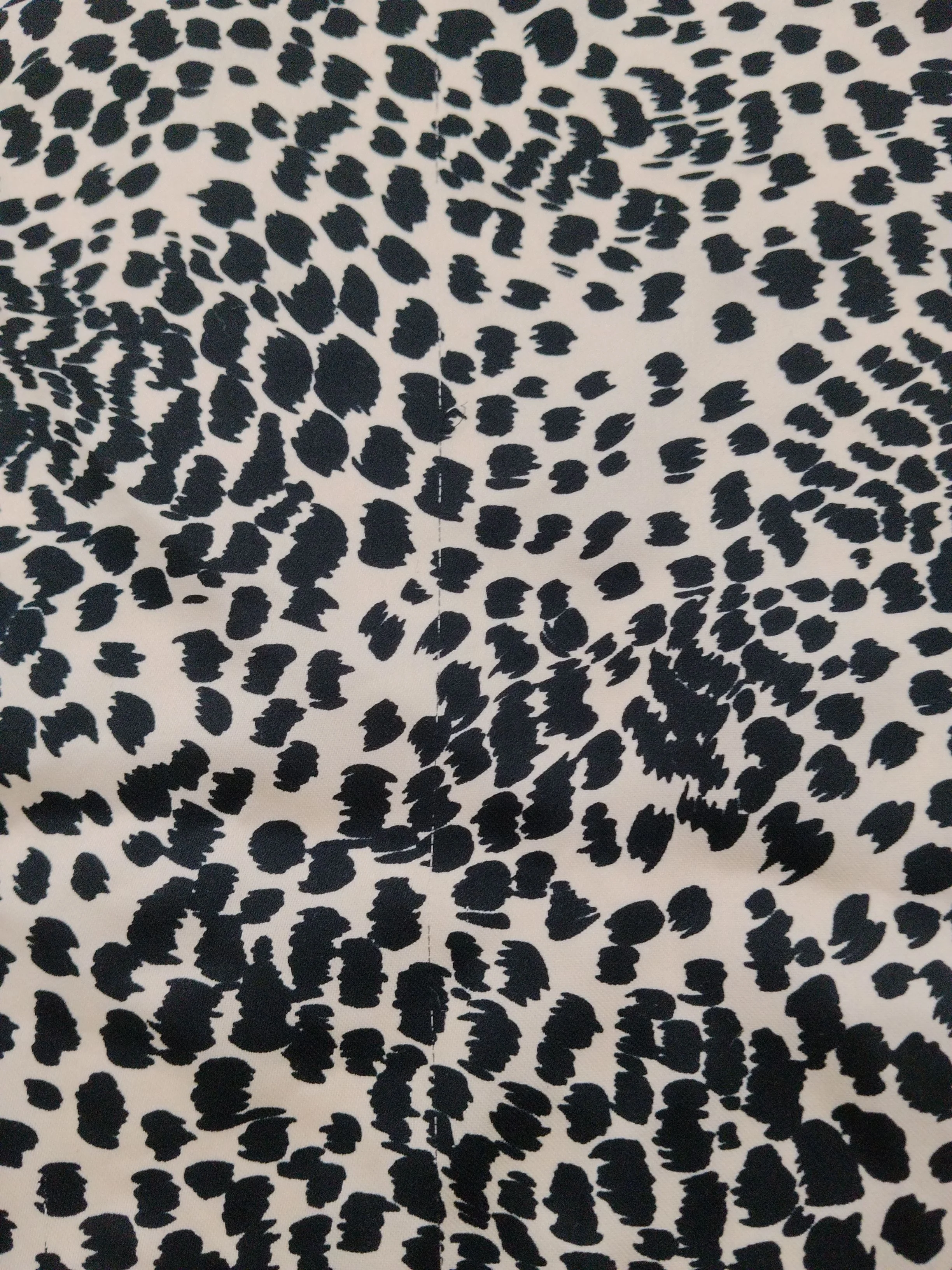 & Other Stories Women's Scarf Cream Animal Print 100% Polyester Rectangle Scarf - Image 5