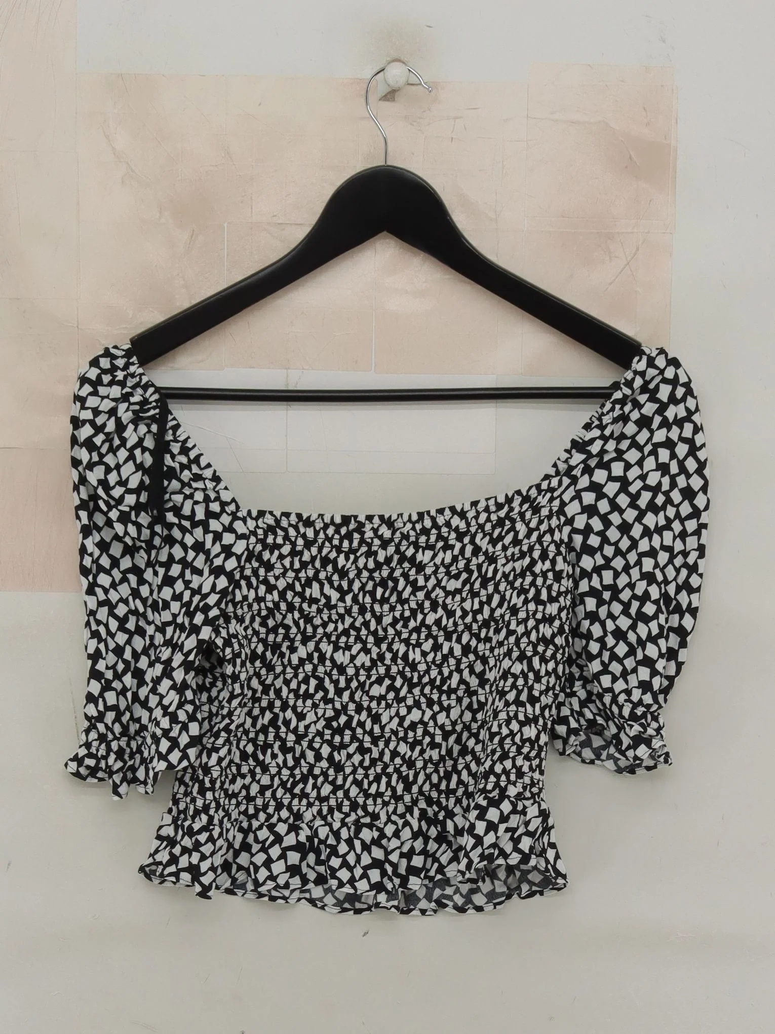 & Other Stories Women's Top UK 10 Black Viscose with Elastane Cropped - Image 2