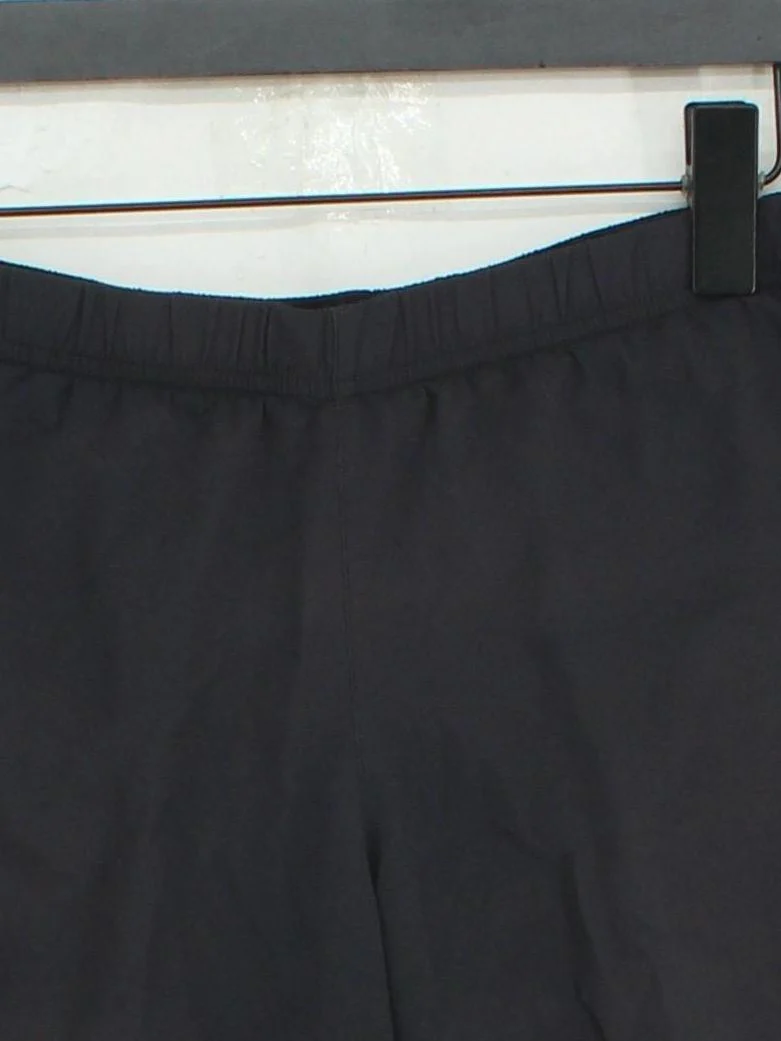 Patagonia Women's Shorts M Black 100% Polyester Sweat - Image 3