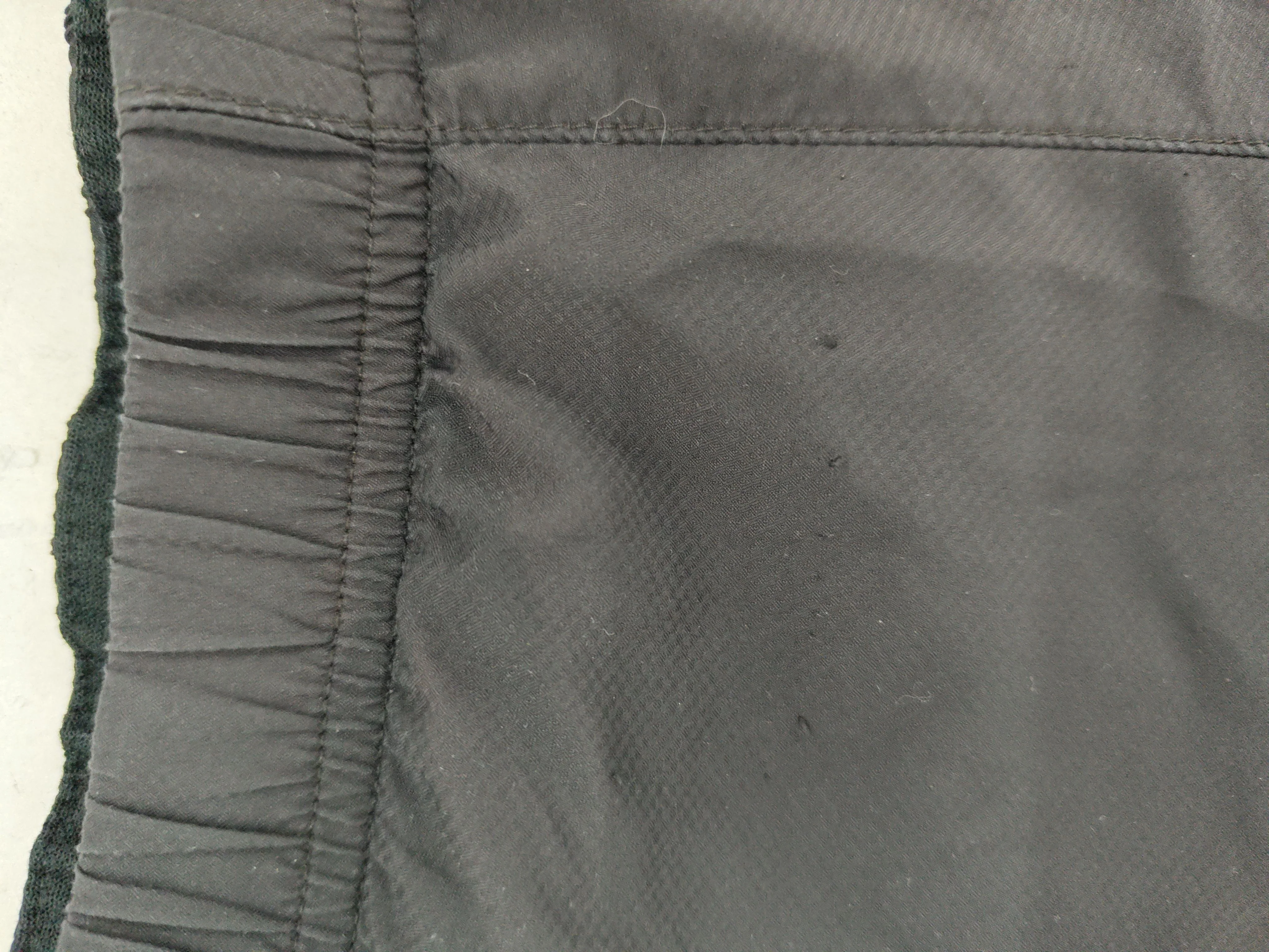 Patagonia Women's Shorts M Black 100% Polyester Sweat - Image 5