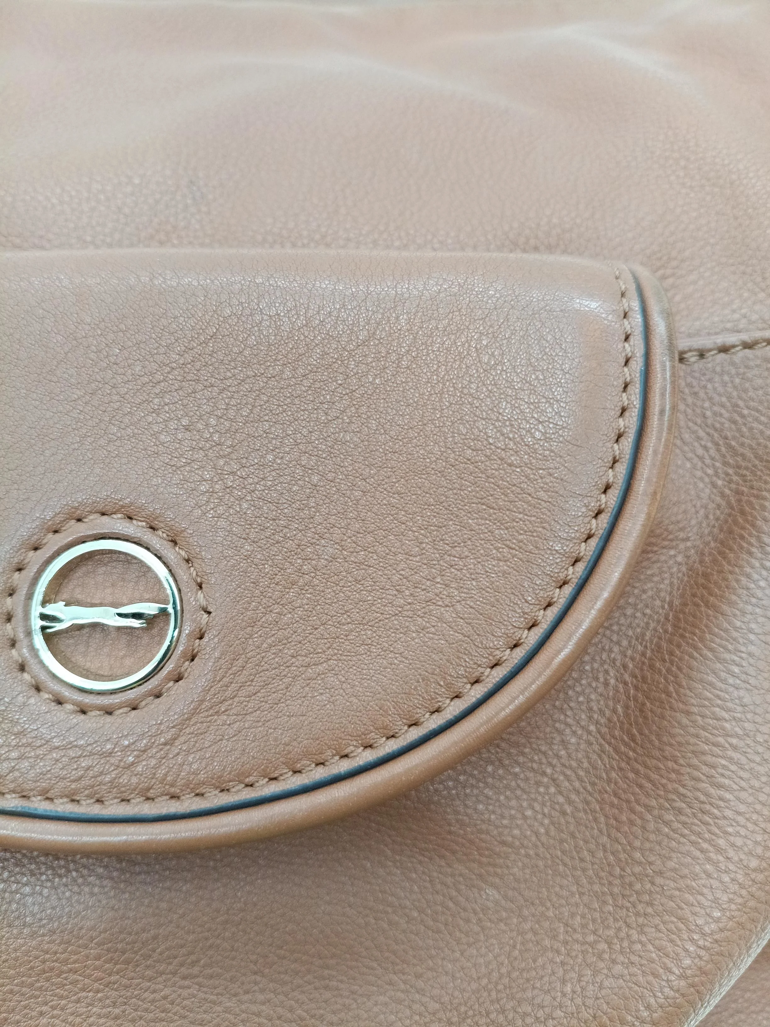 Paul Costelloe Women's Bag Tan 100% Leather Shoulder Bag - Image 3