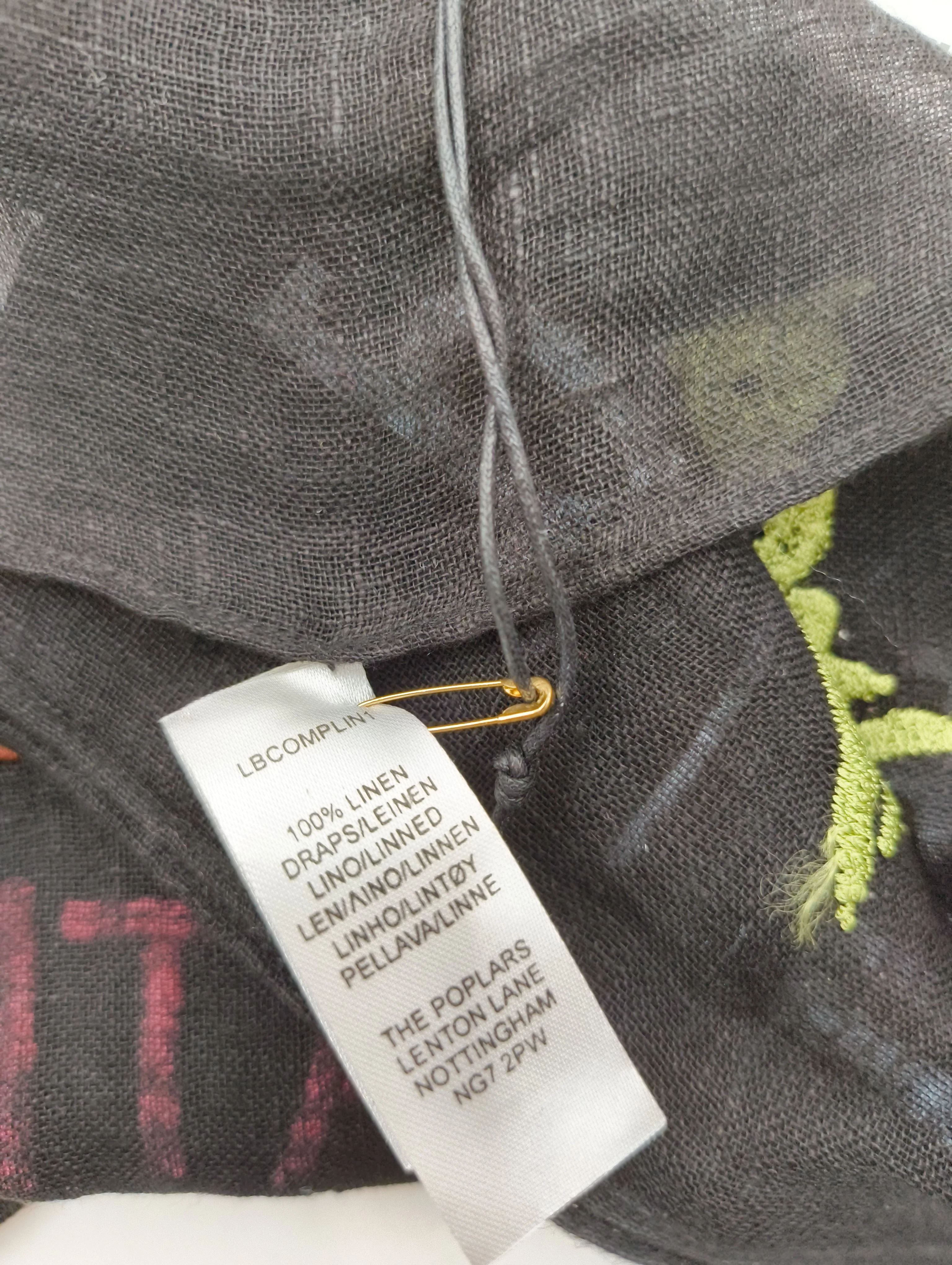 Paul Smith Men's Scarf Black Graphic 100% Linen Scarf New with tags - Image 8