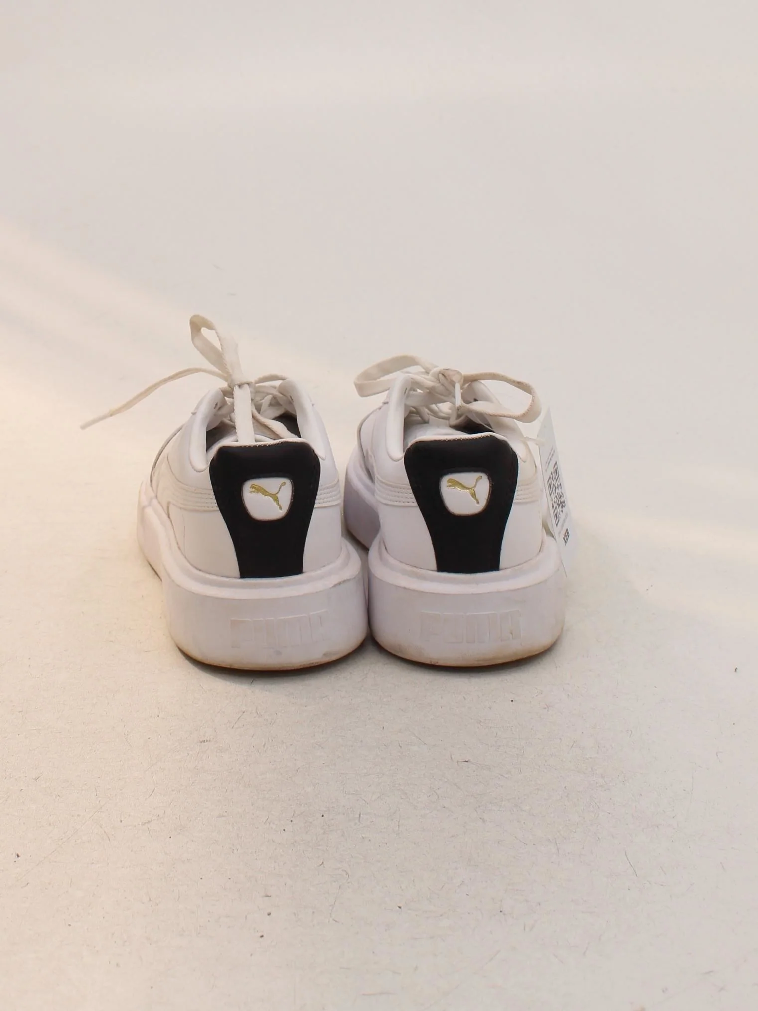 Puma OSLO Women's Trainers 374804-01 UK4 EU37 US6.5 in White - Image 3