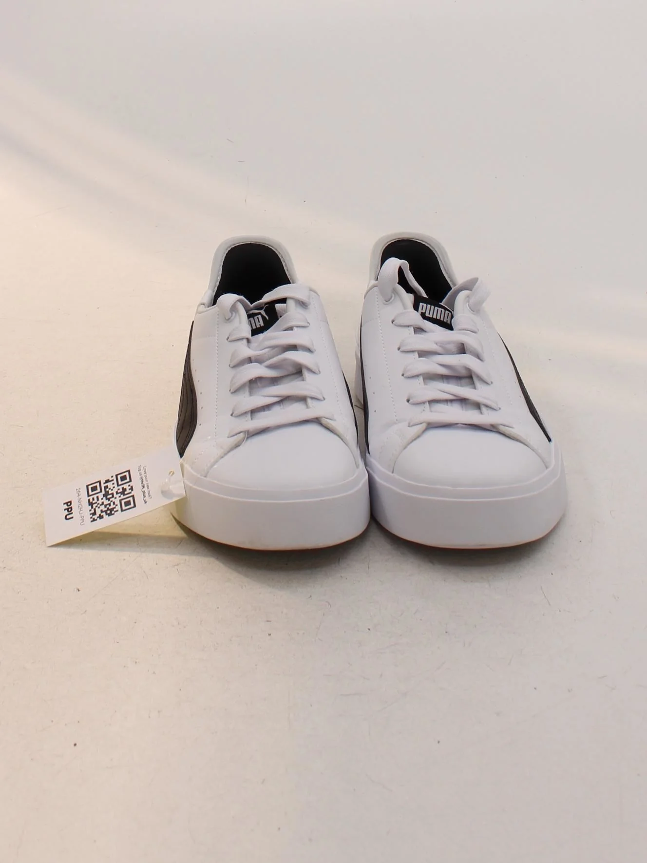 Puma Women's Trainers UK7 EU40.5 US8 in White - Image 2