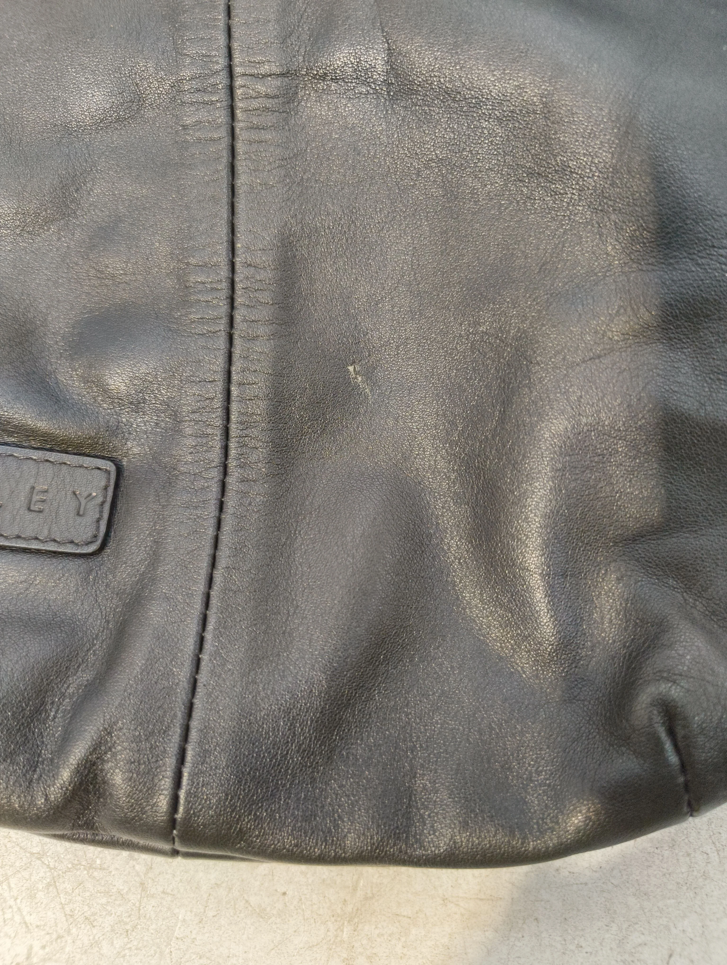 Radley Women's Bag Black 100% Leather Shoulder Bag - Image 5