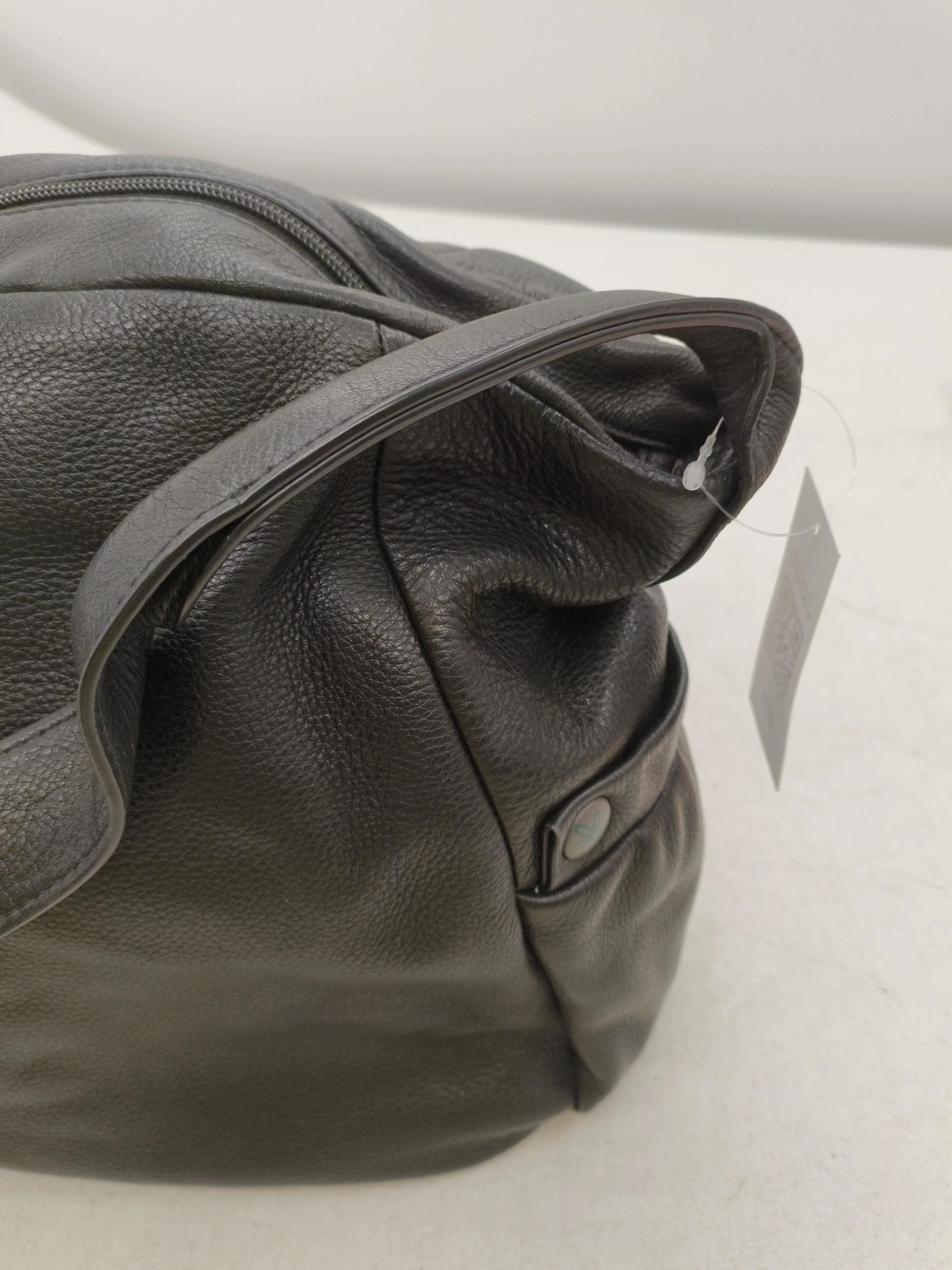Radley Women's Bag Black 100% Leather Shoulder Bag - Image 3