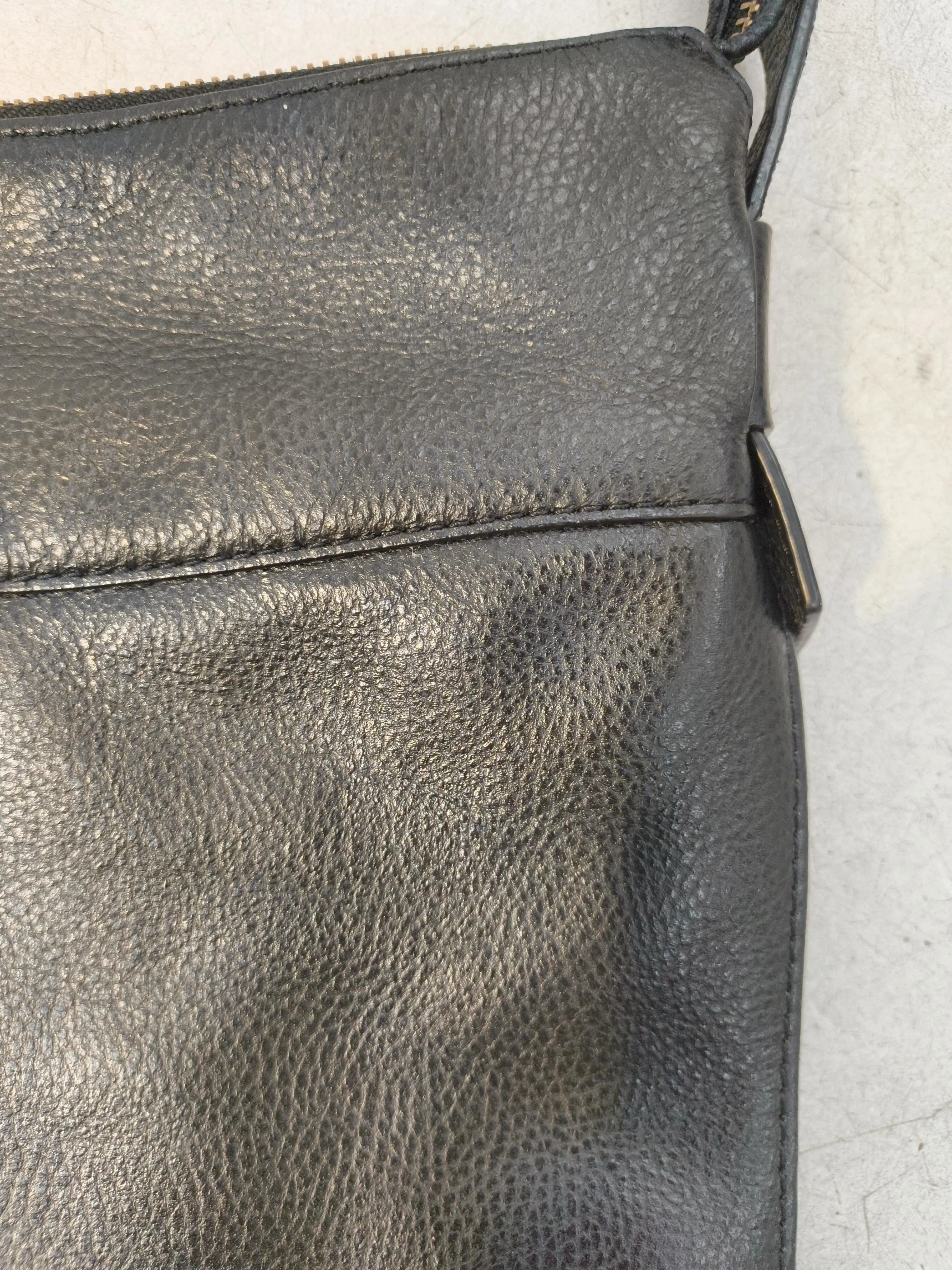 Radley Women's Bag Black 100% Leather Shoulder Bag - Image 3