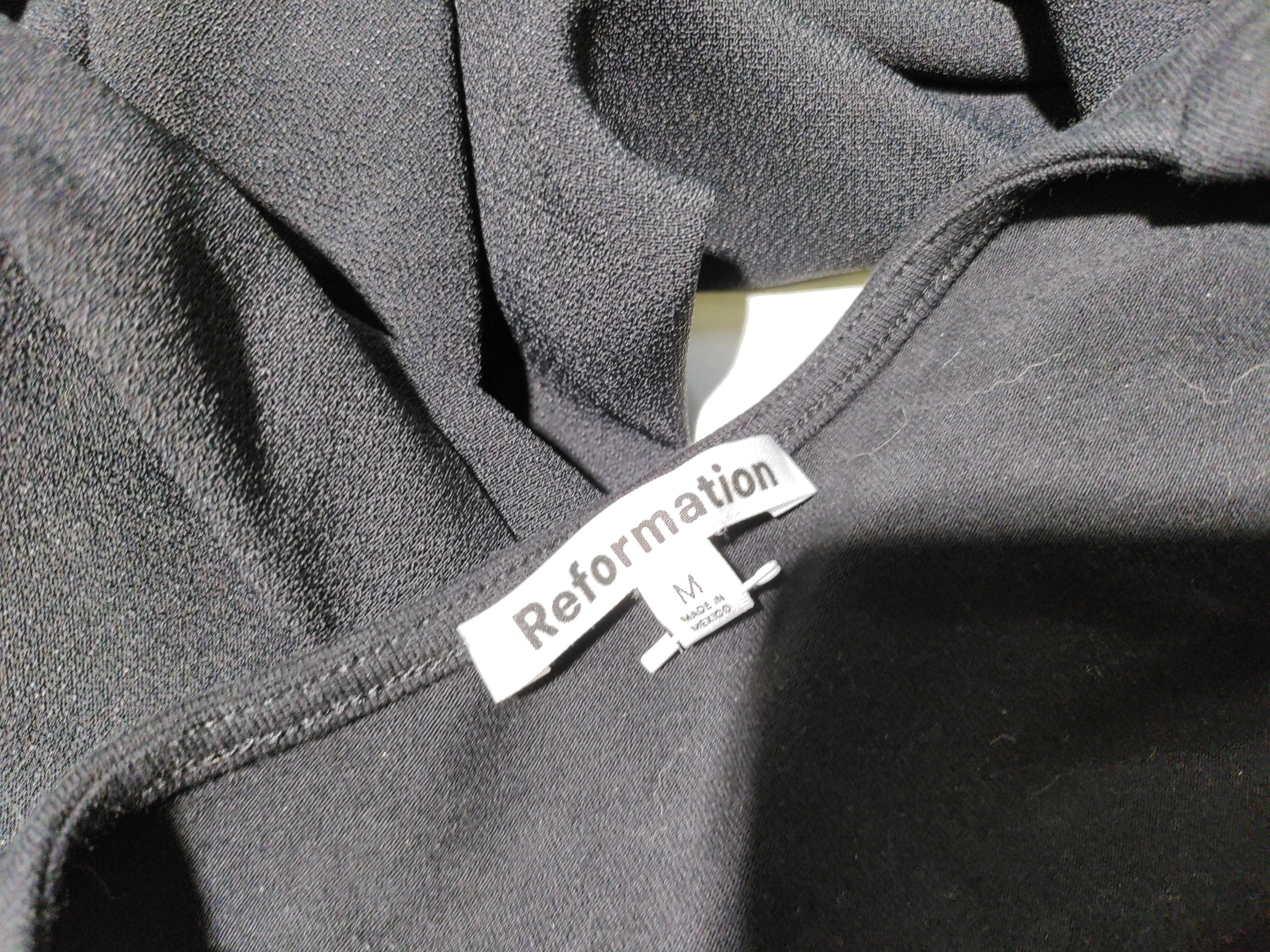 Reformation Women's Top M Black Cotton with Spandex Long Sleeve V-Neck Basic - Image 5