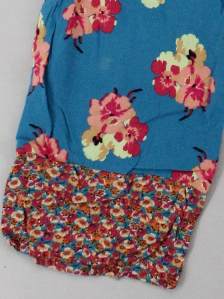 River Island Women's Trousers UK 8 Blue Floral 100% Viscose Wide-Leg Capri - Image 4