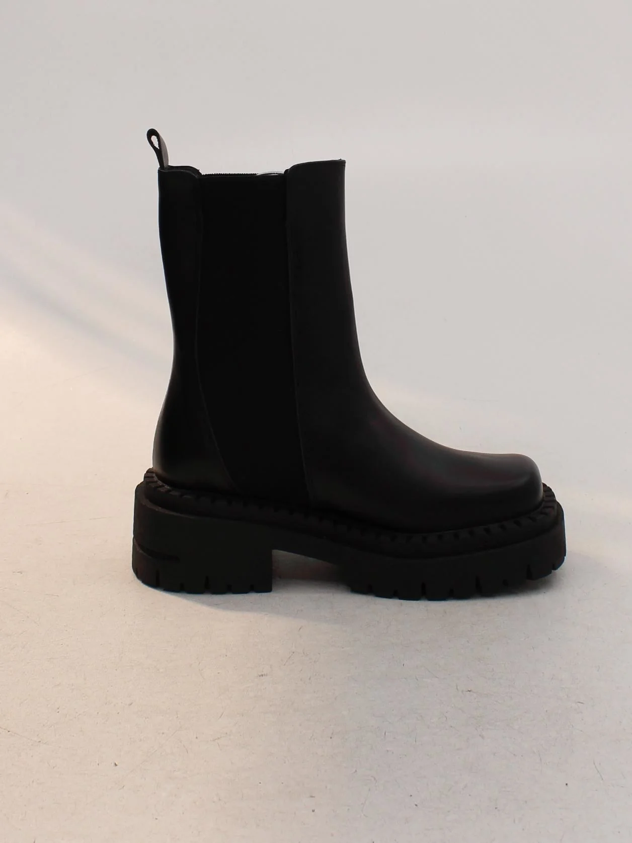 Schuh Women's Boots UK 3 Black 100% Faux Leather Chelsea - Image 5