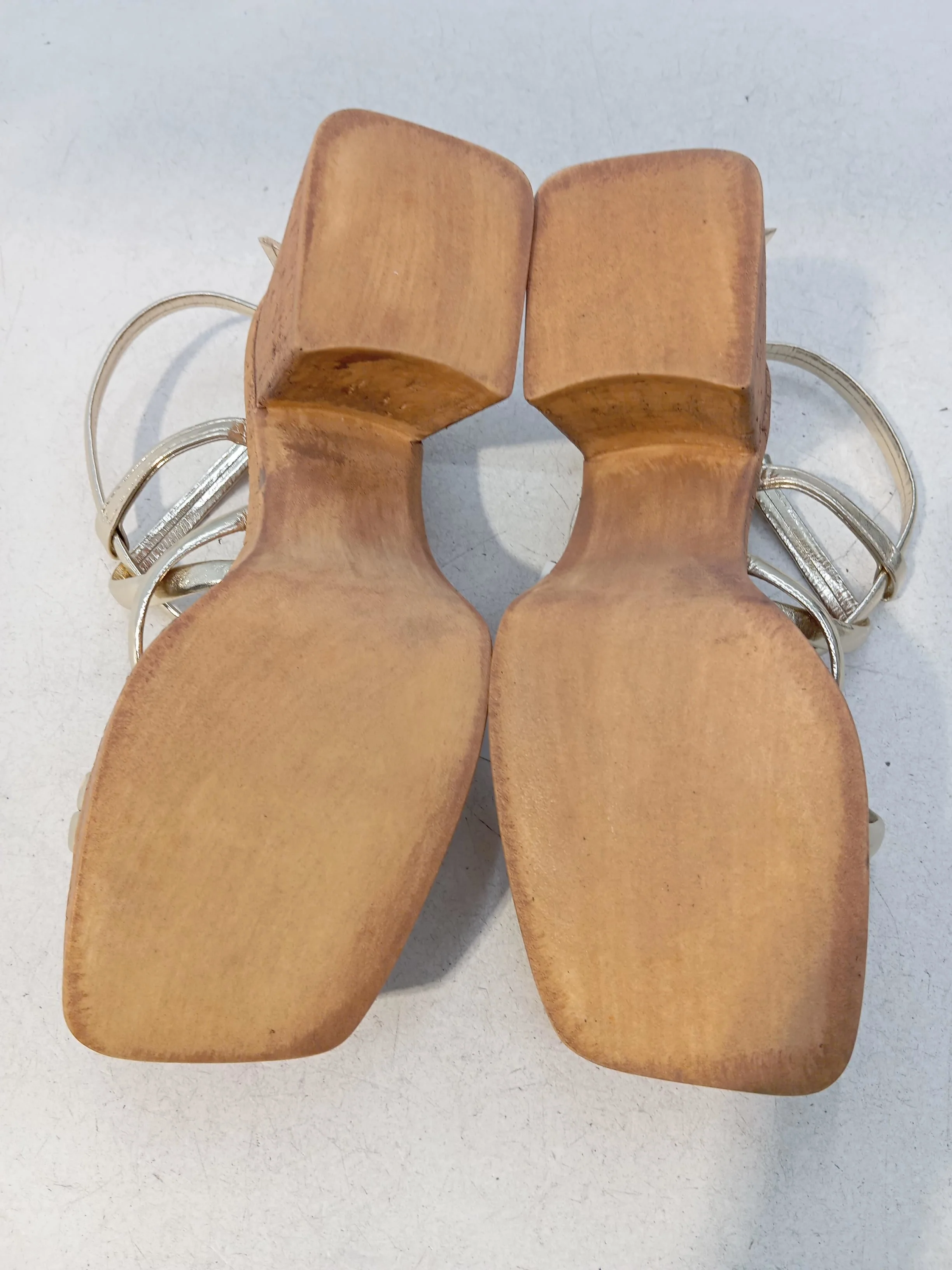 Schuh Women's Sandals UK 7 Gold 100% Other Strappy - Image 7