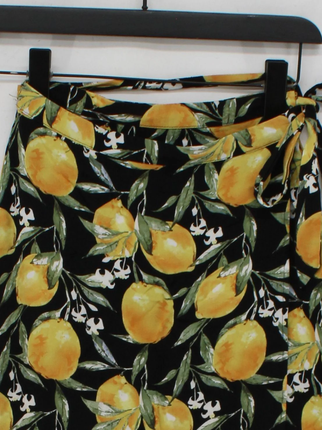 Seven Wonders Women's Midi Skirt UK 6 Multi Floral 100% Rayon Midi Wrap - Image 3