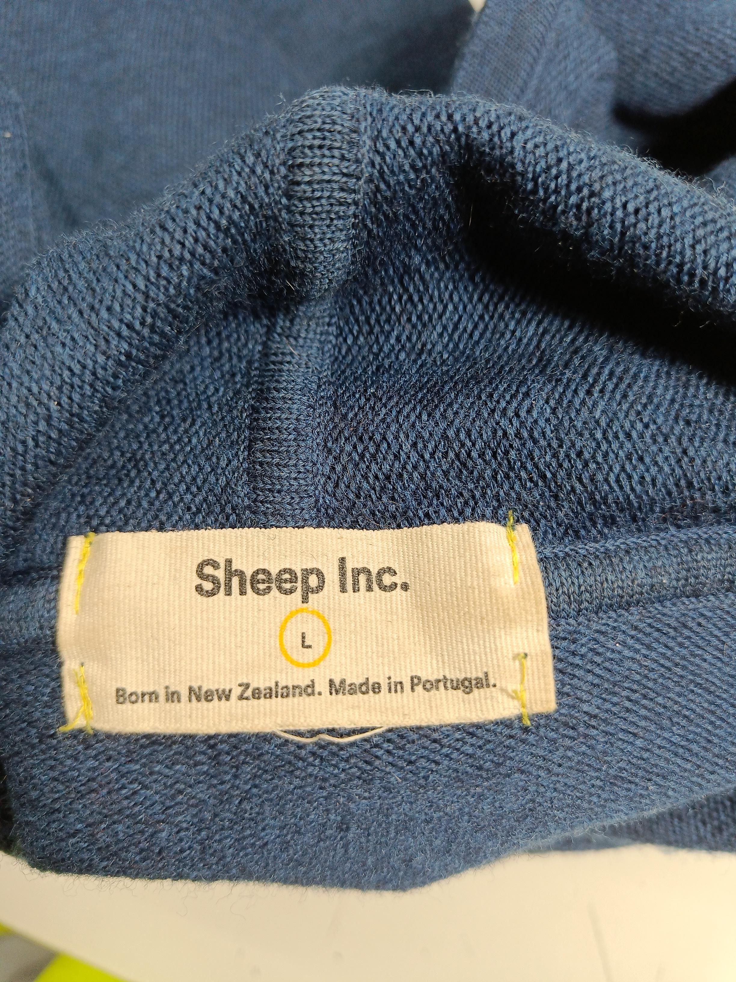 Sheep Inc Men's Jumper L Blue 100% Wool Roll Neck Pullover - Image 5