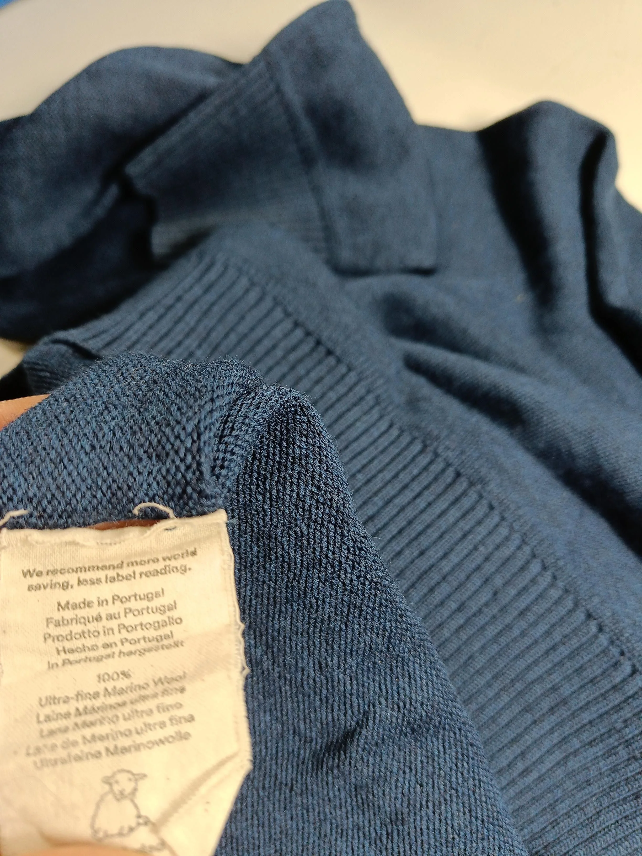 Sheep Inc Men's Jumper L Blue 100% Wool Roll Neck Pullover - Image 6